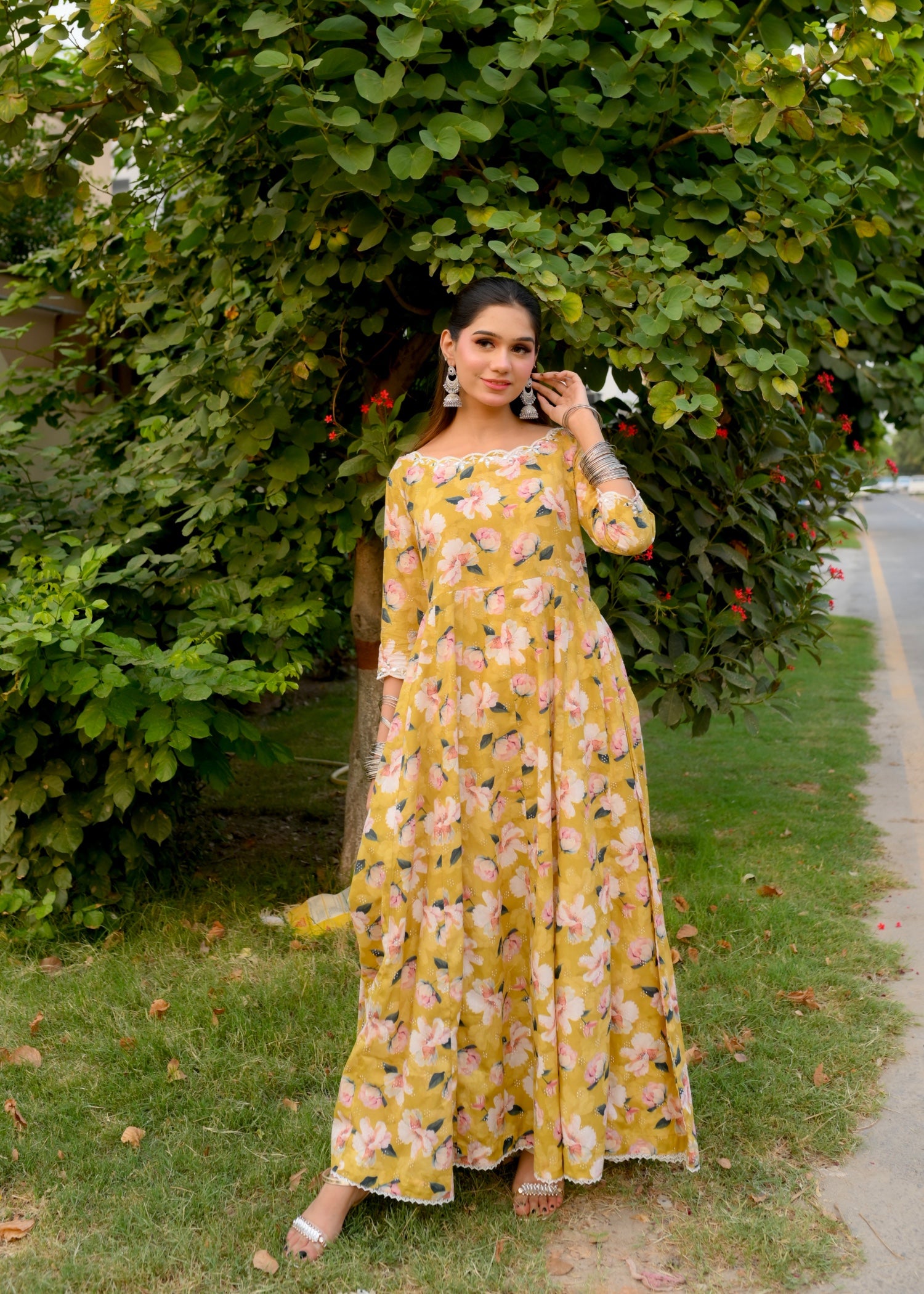 lawn Pishwas in Yellow green