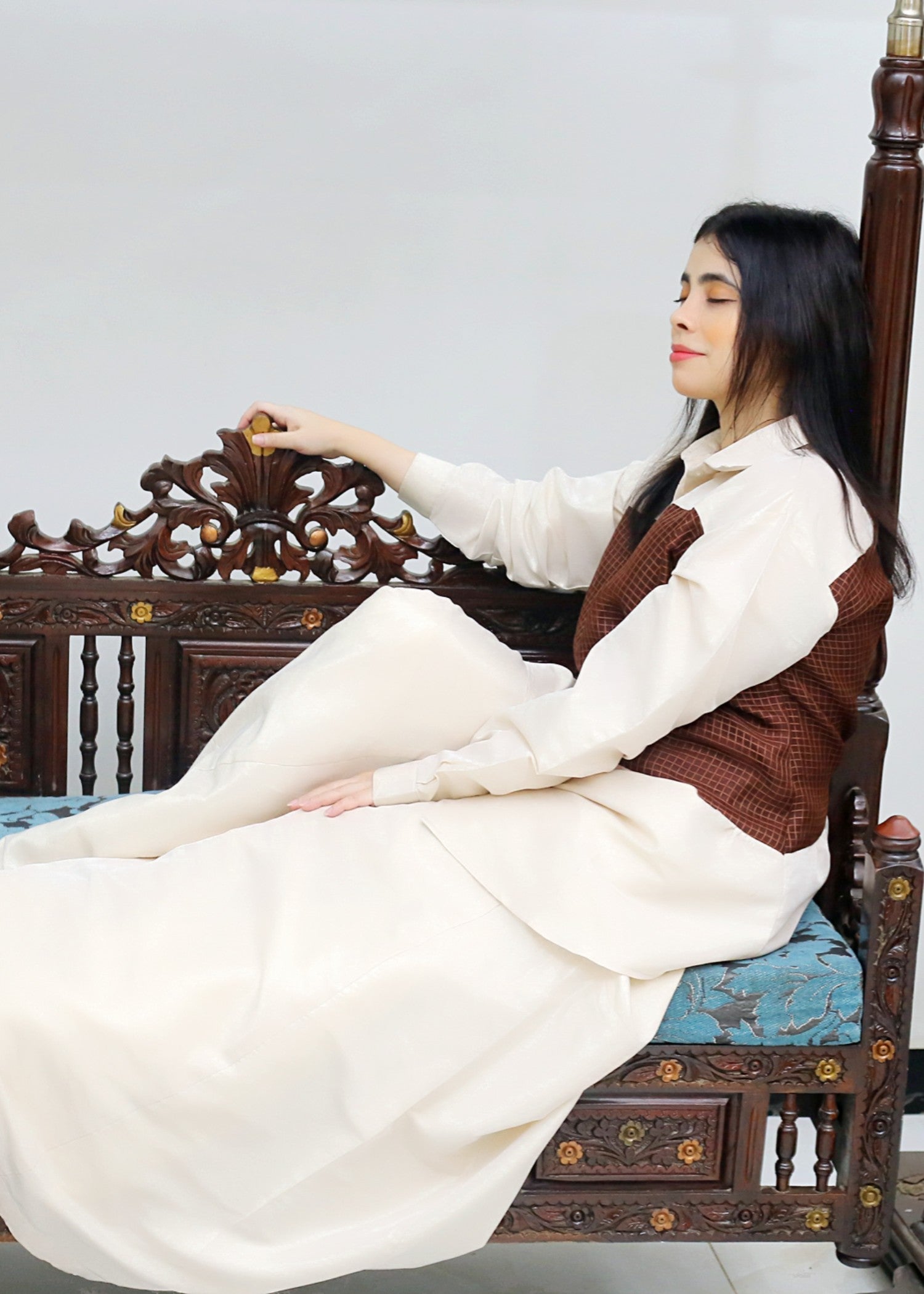 zari masuri Co ord Sets in Antique white