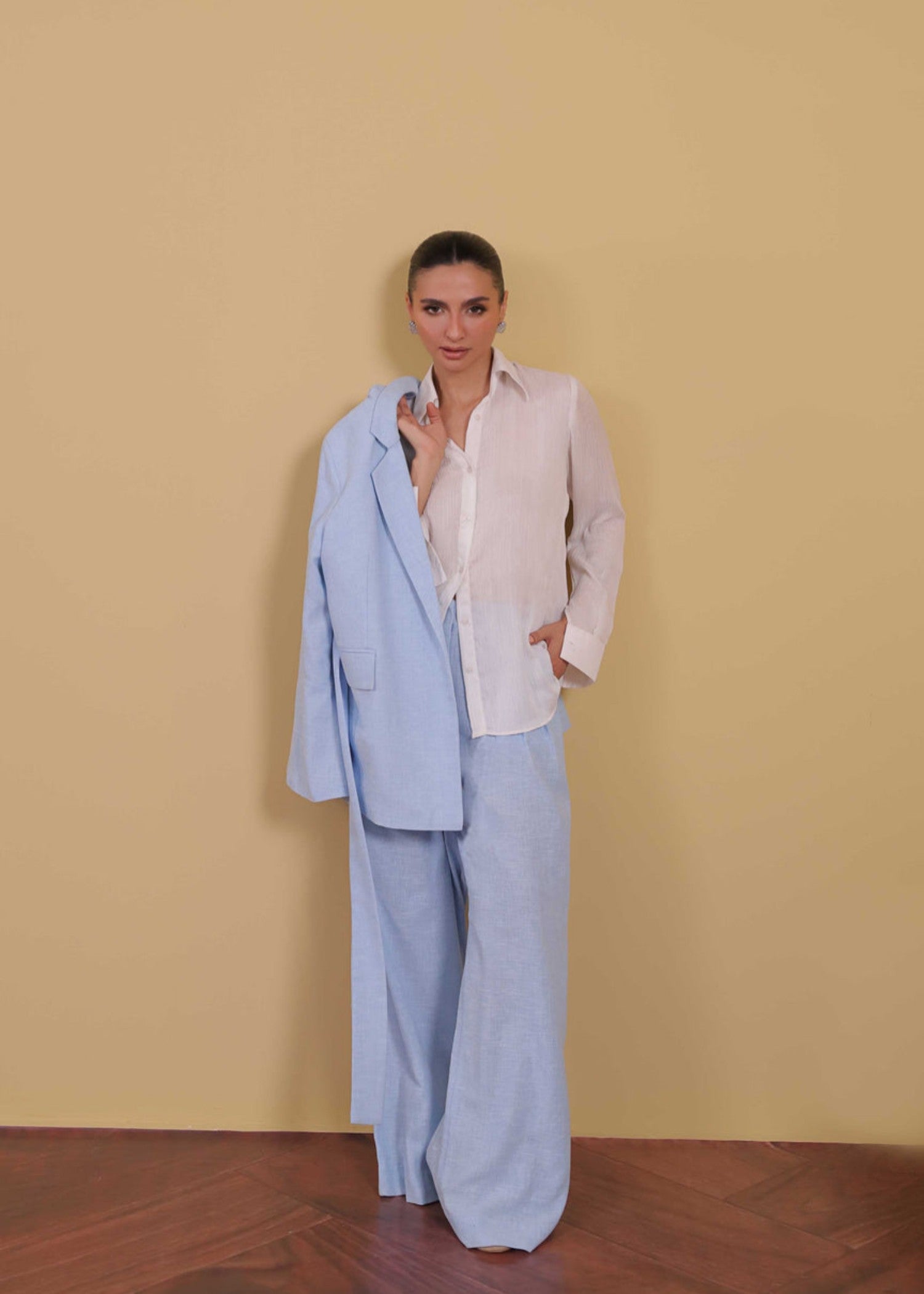 linen Blazer in Powder blue
