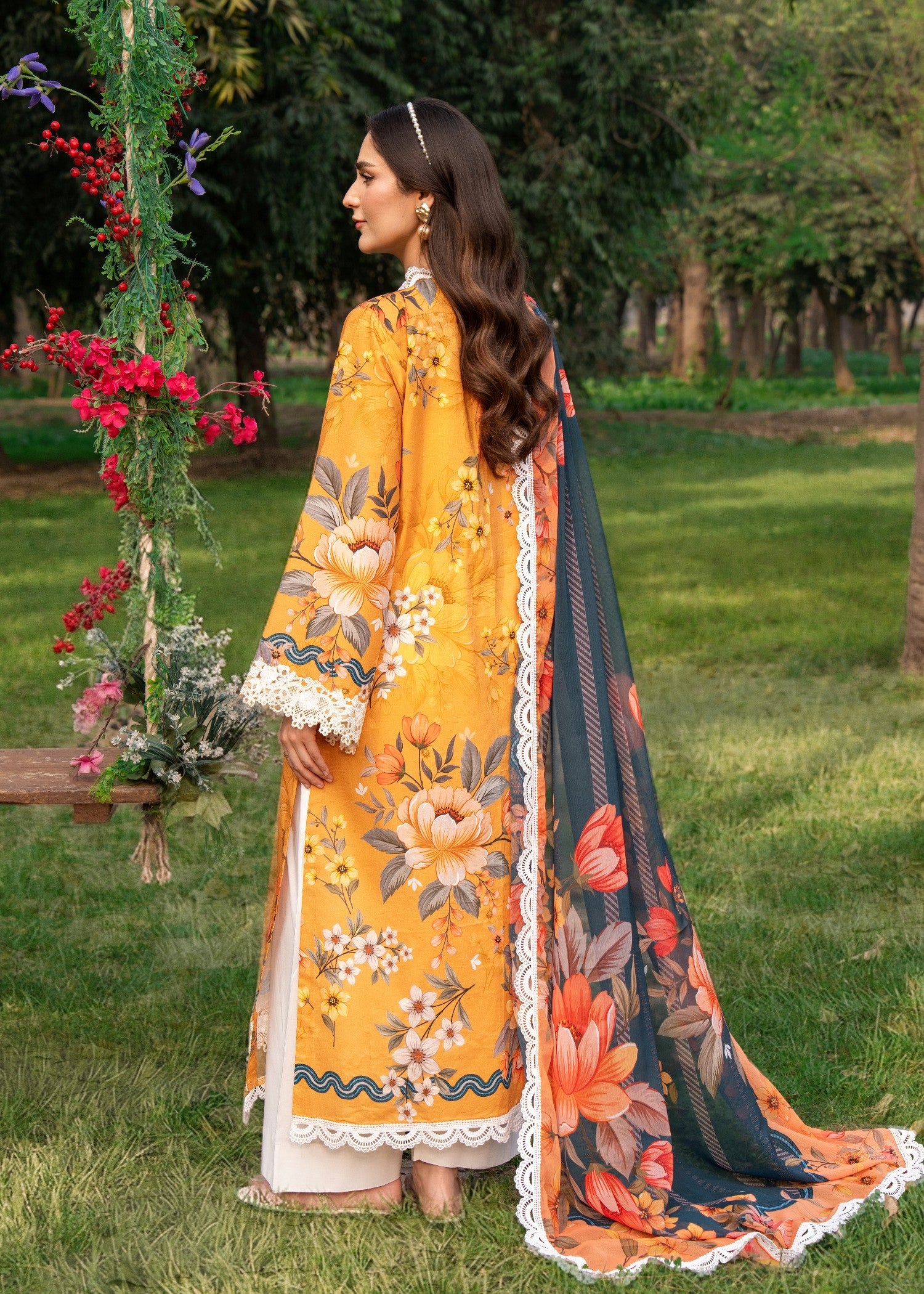 lawn Kurta Set in Yellow ochre