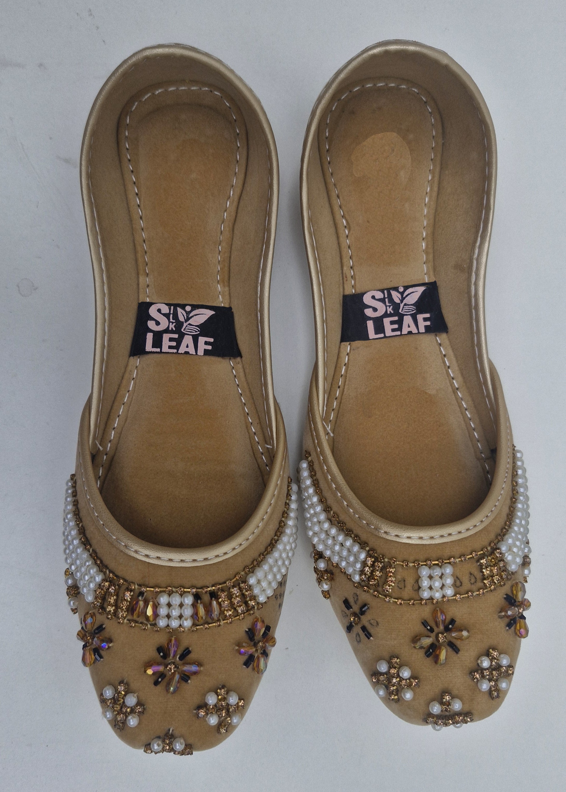 Khussa in Beige by - High Quality Women Khussa HIL5916
