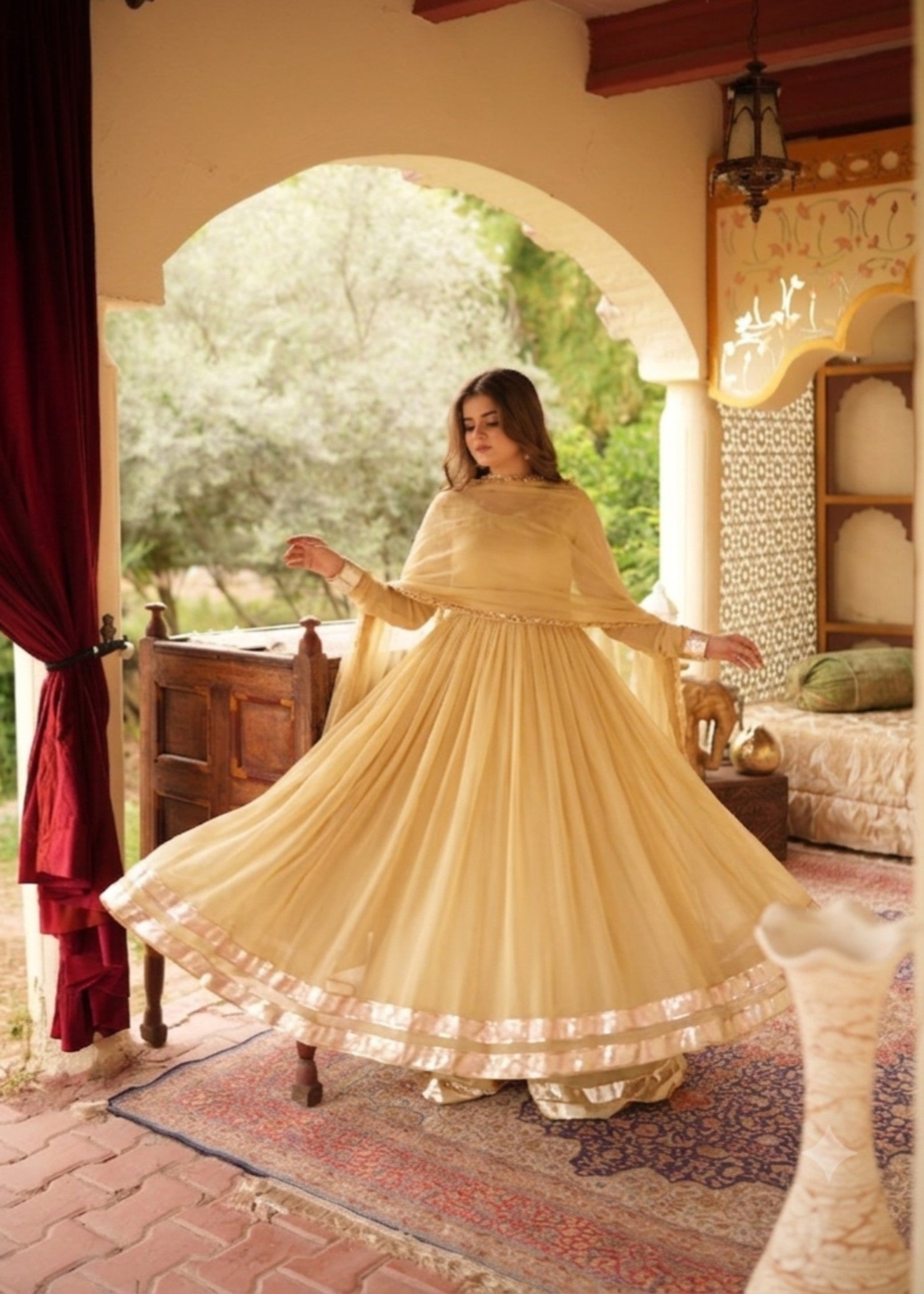 bemberg crinkle chiffon Maxi in Gold