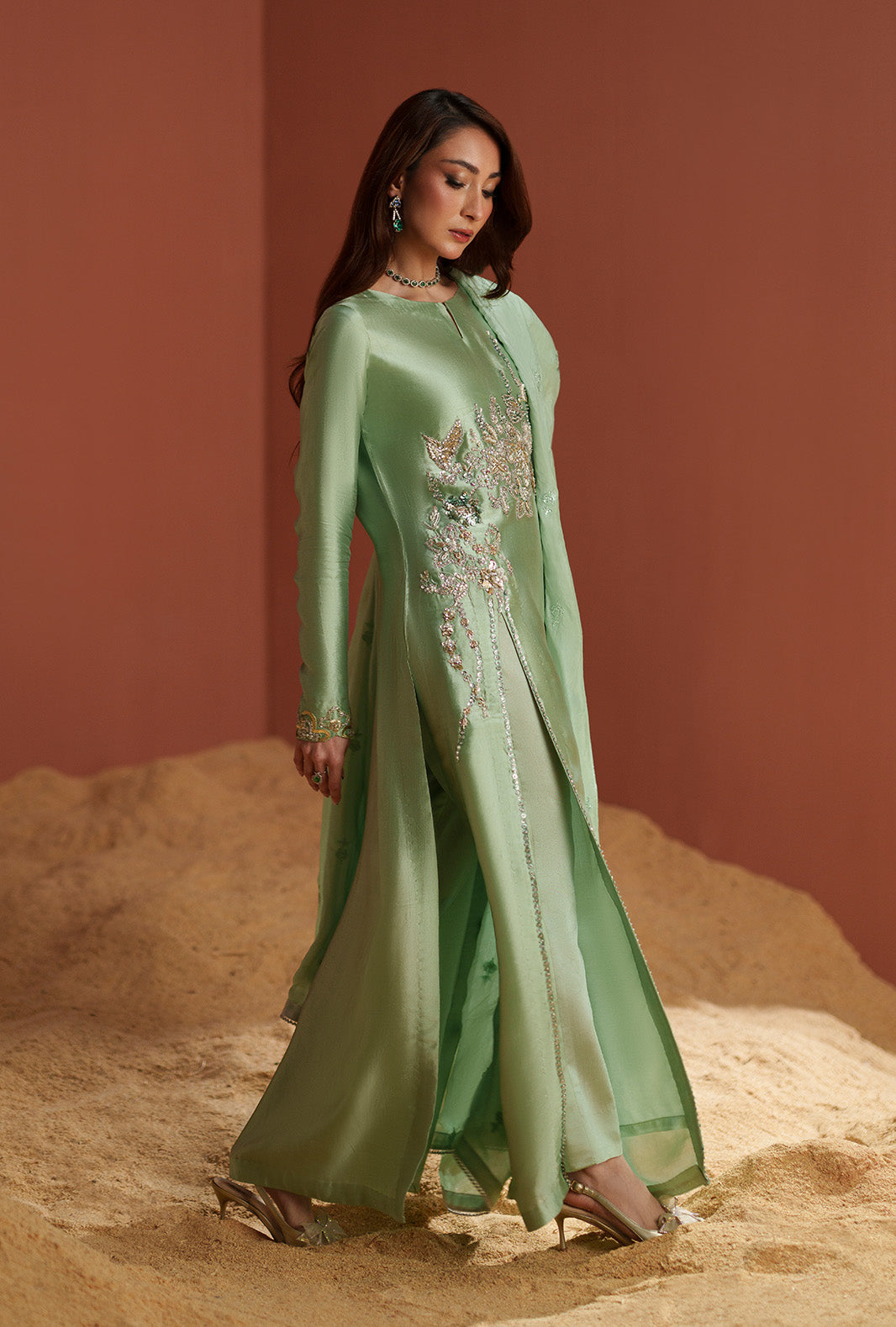 AJR Modern Muse Formal Luxe Pret – Mirel