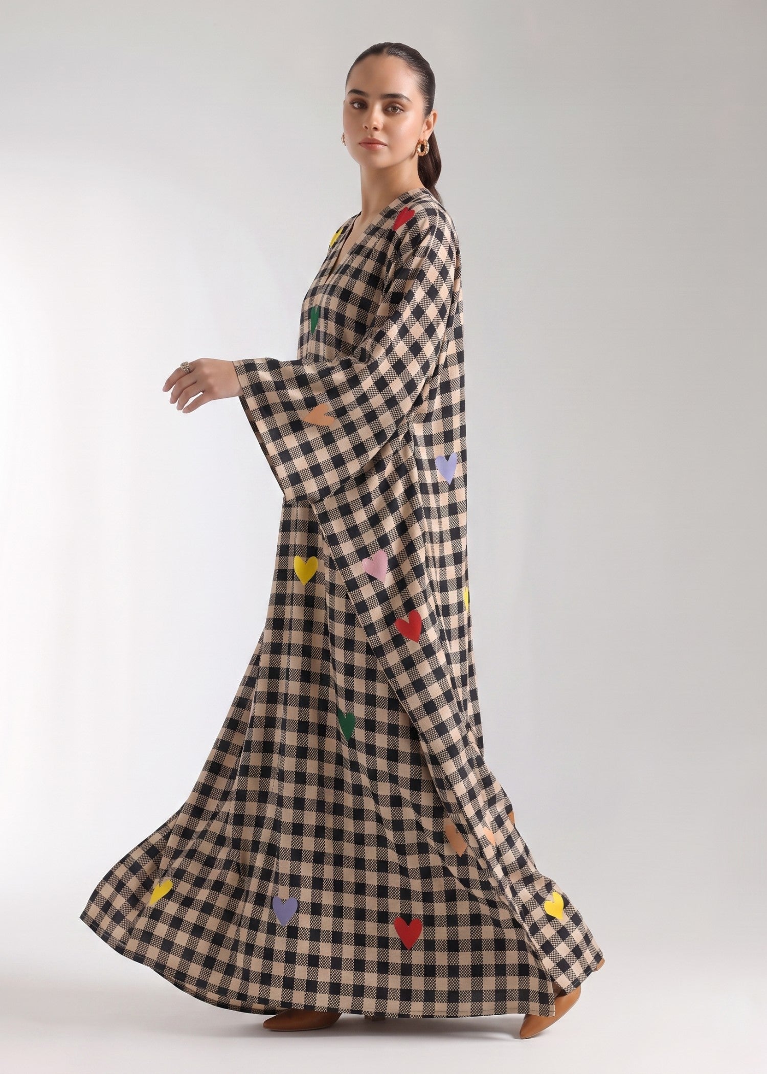 viscose raw silk Kaftan in Black
