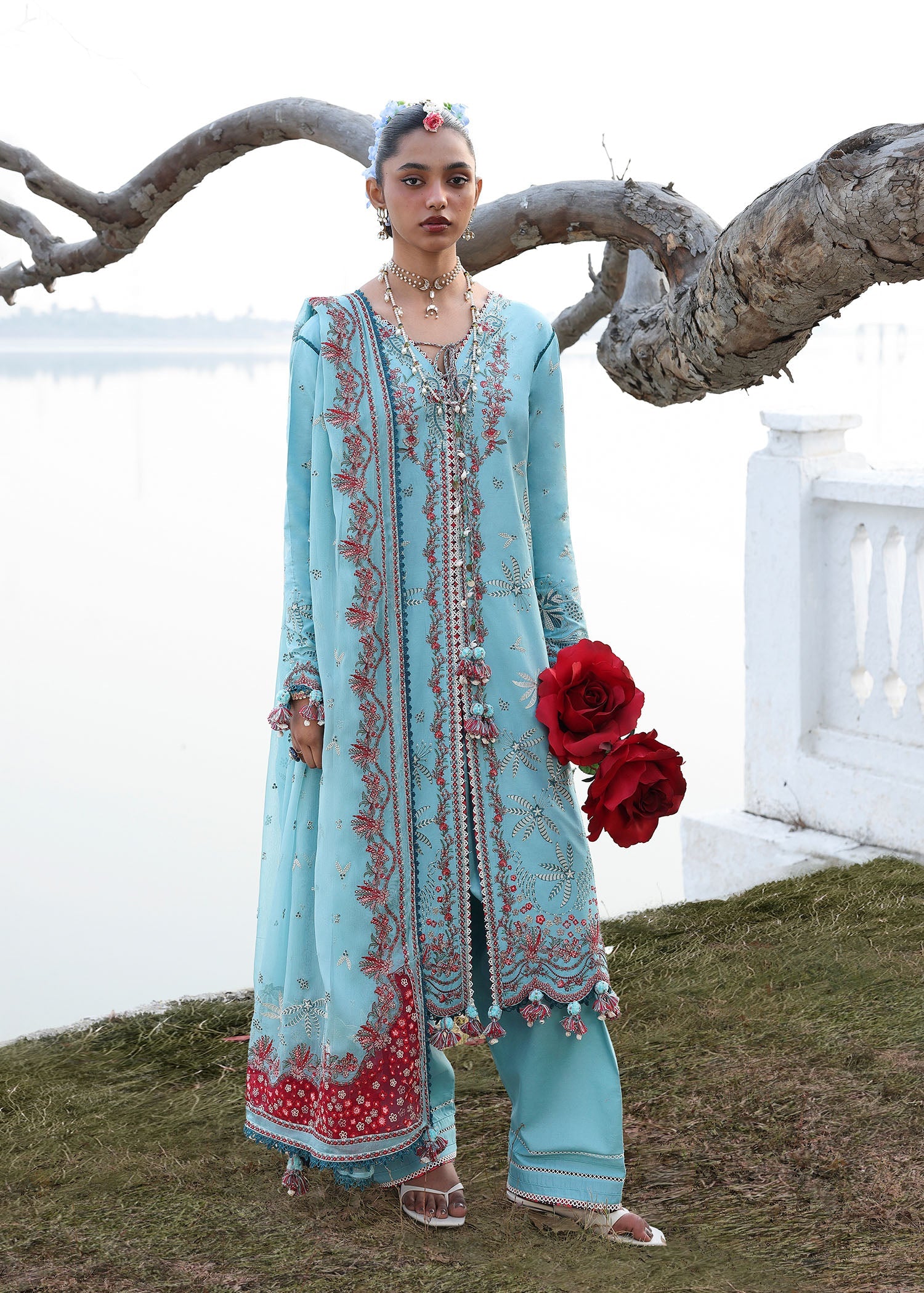 Luxury Lawn Eid Edit – Sepher