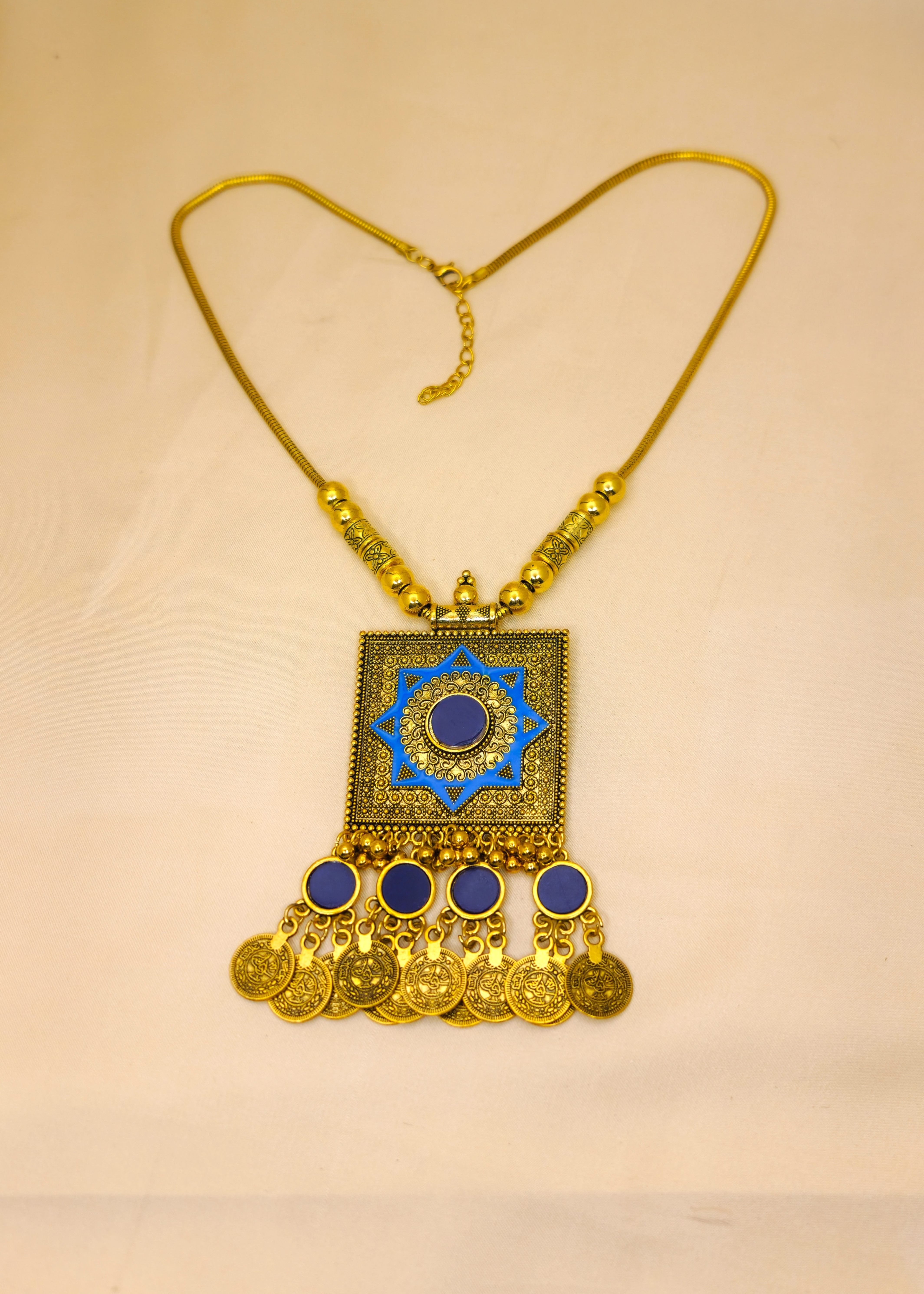 Jewelry Set in Blue Color by - Trendy Women Jewelry Set AFT3631