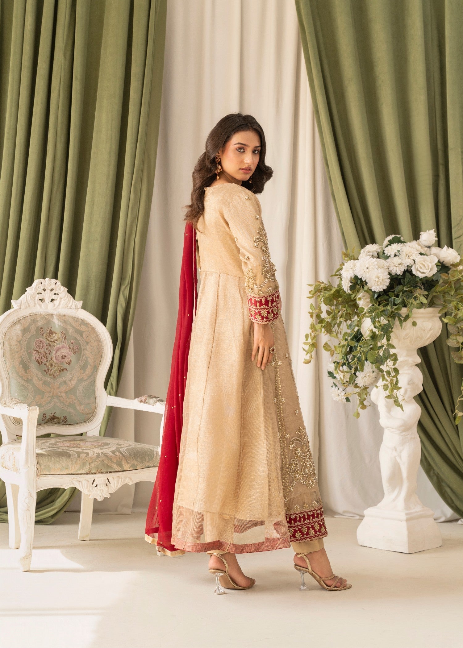 zari net Maxi in Golden brown