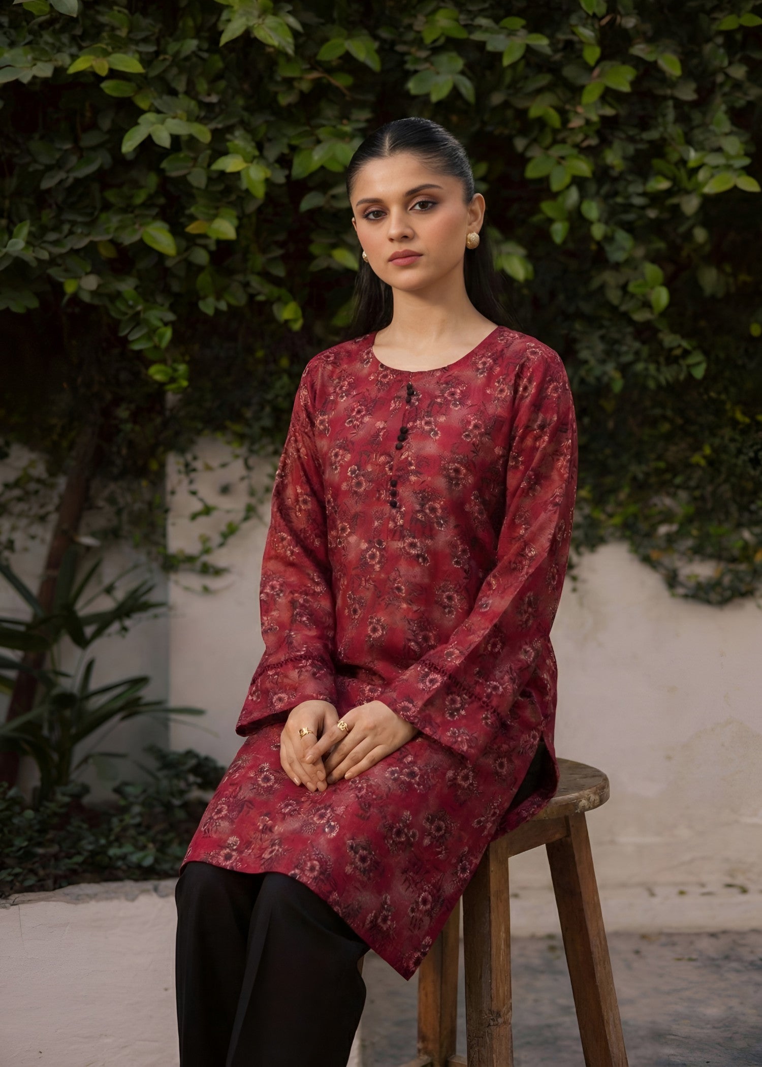 linen Kurta Set in Cherry red