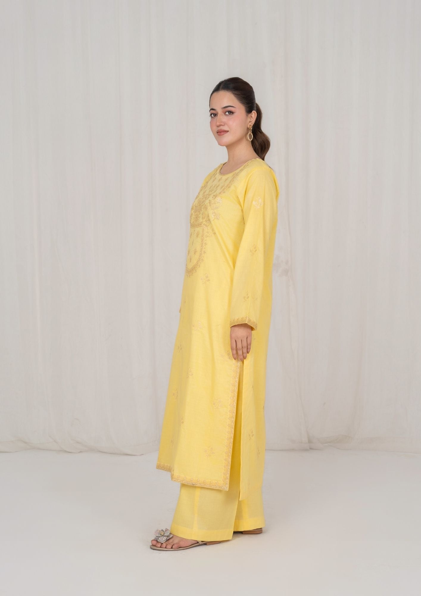 lawn Kurta Set in Lemon