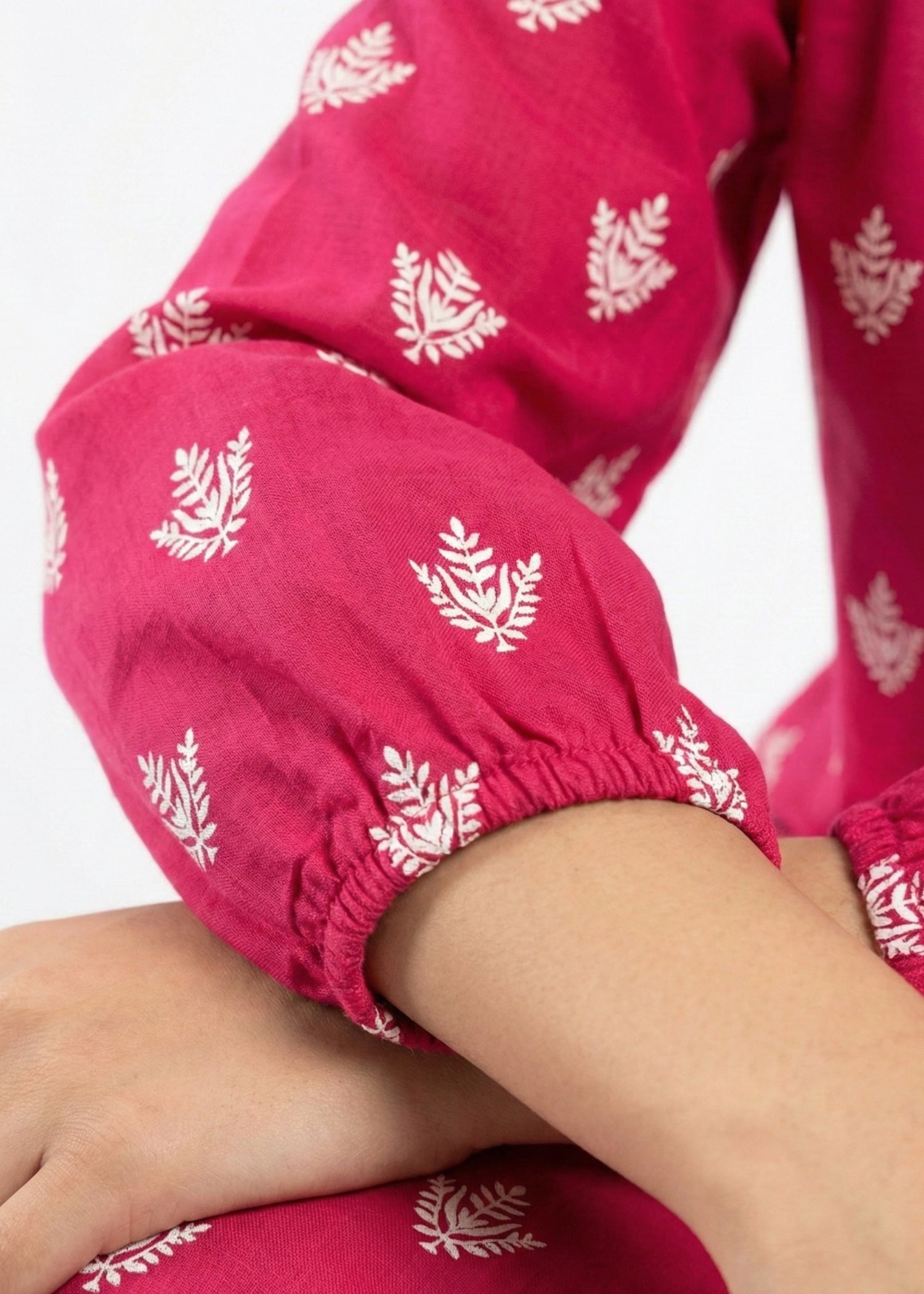 linen Kurta Set in White, hot pink