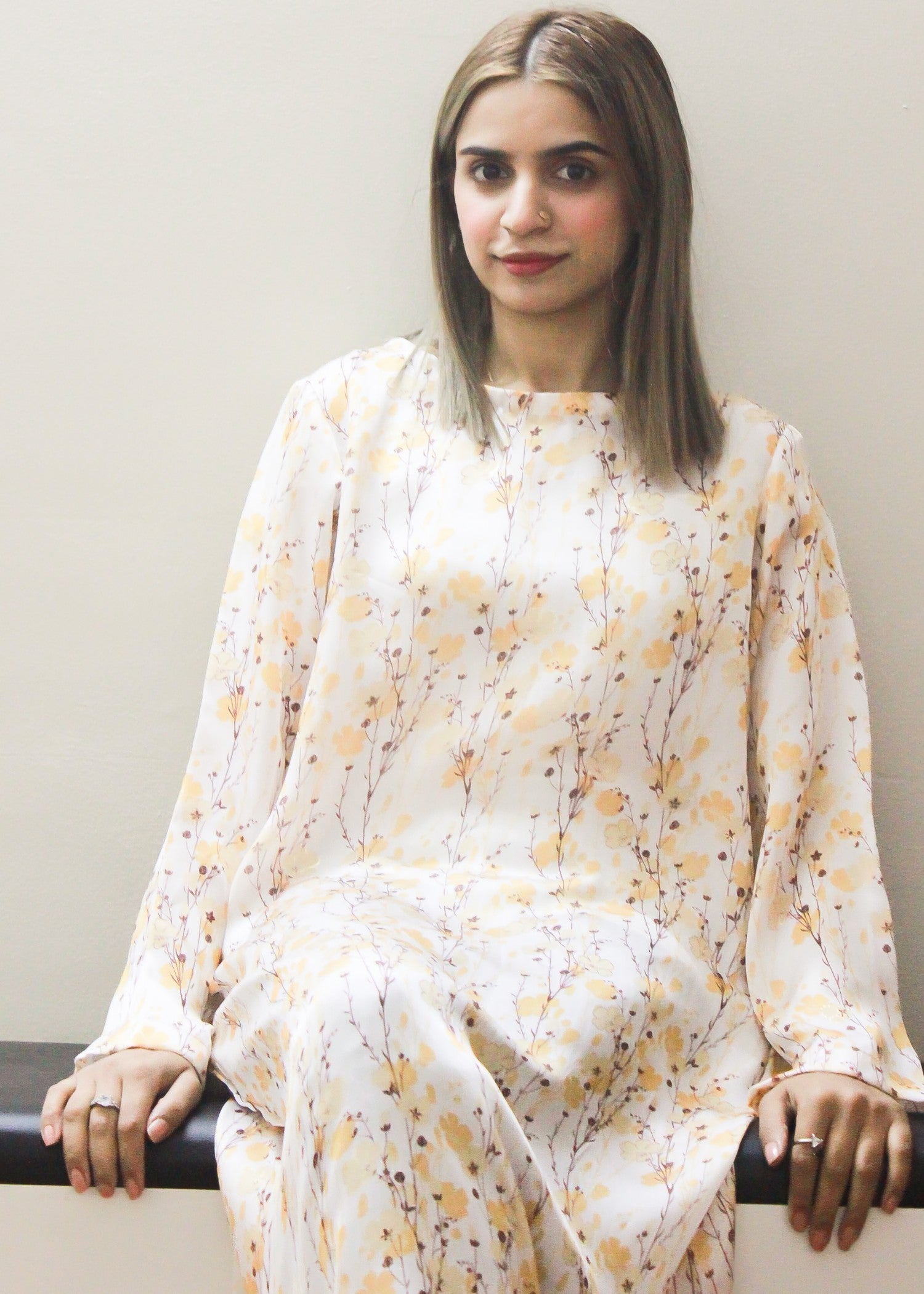 silk Kaftan in Lemon, off-white, butter