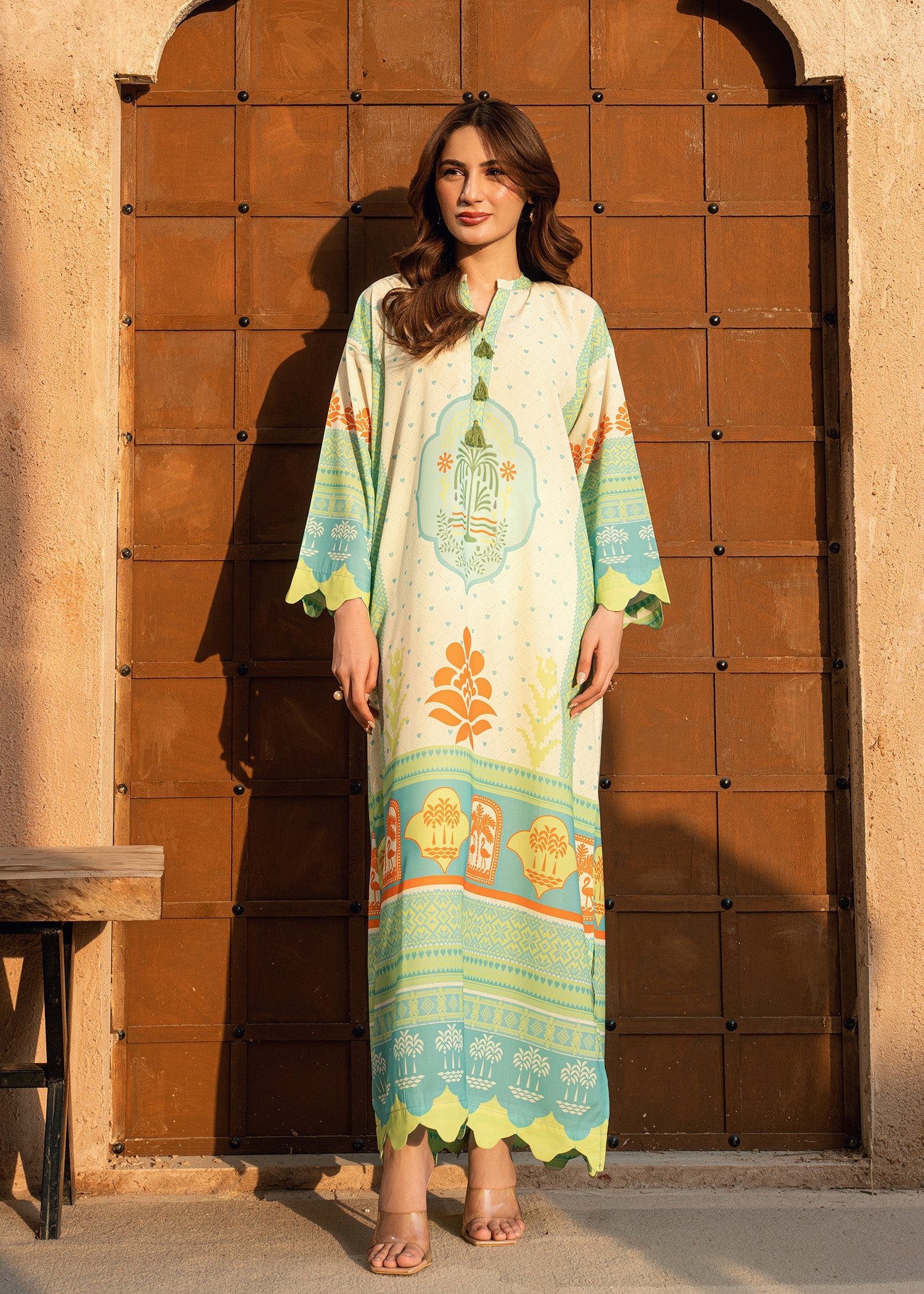polyester crepe Kaftan in Pastel green, key lime, light yellow