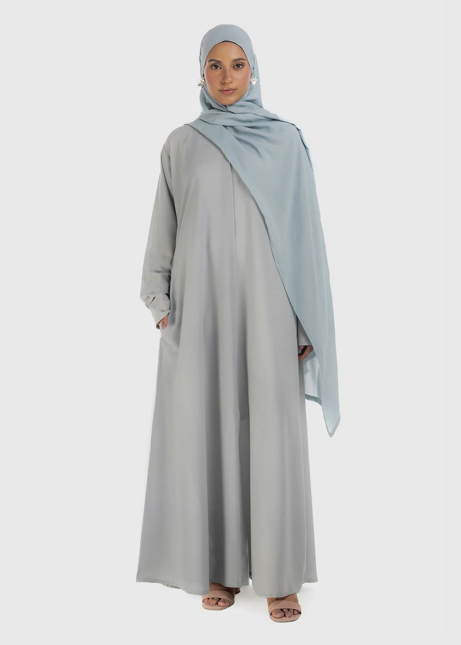 nidha Abaya in Grey