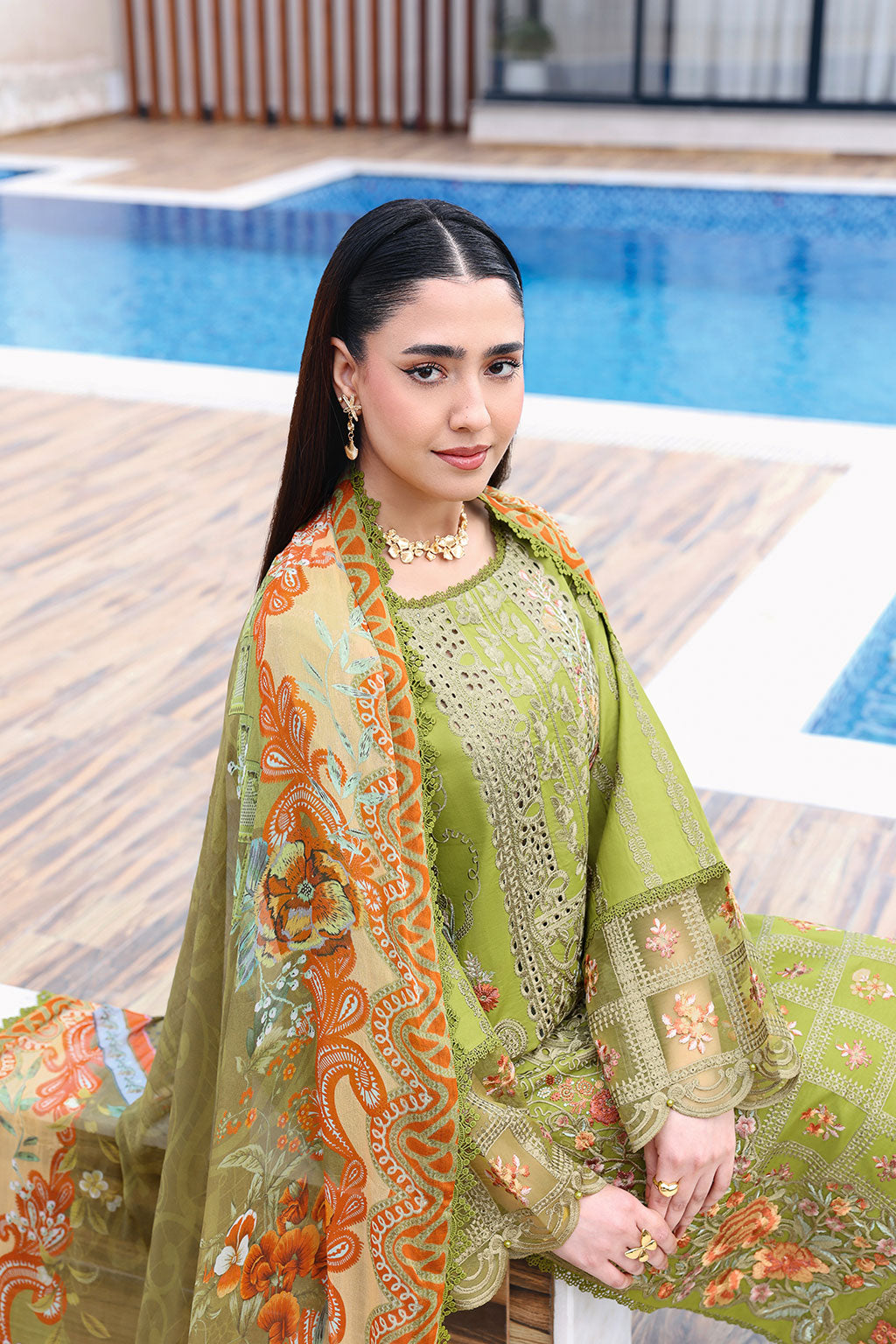 Andaaz Luxury Lawn – Z-1408