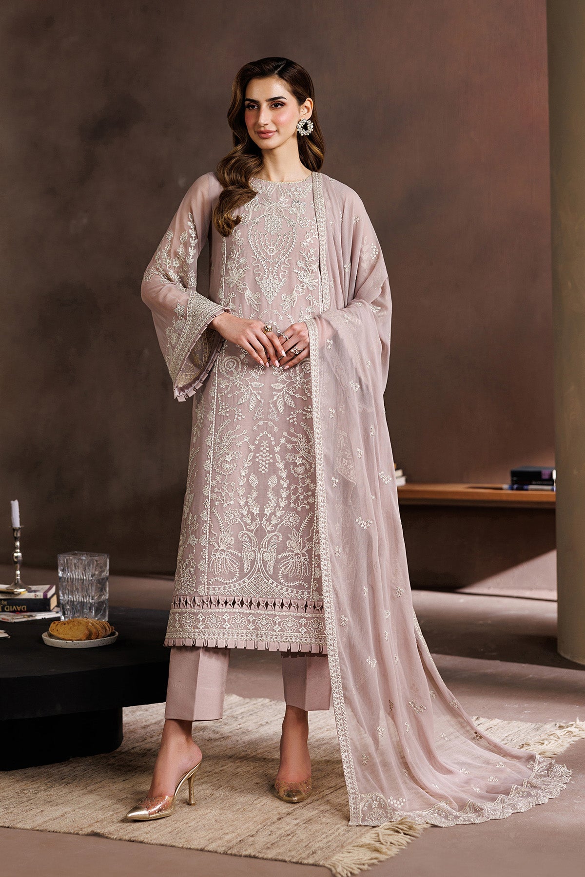 Zayrah Formals – Sunehri-08