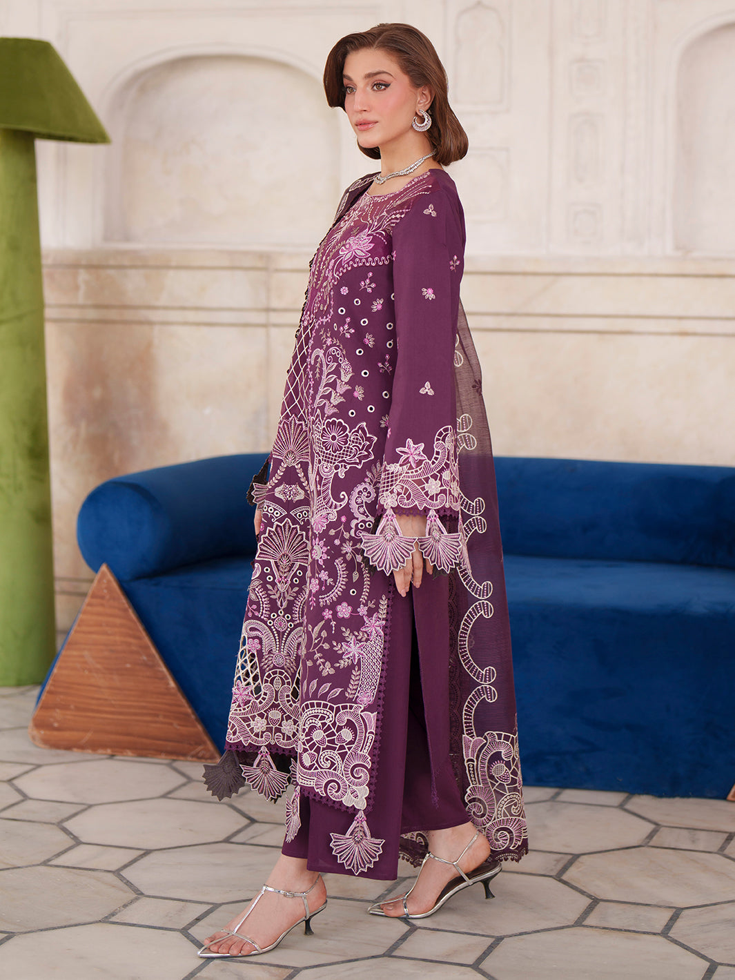 Nilofer Luxury Lawn – NL-10