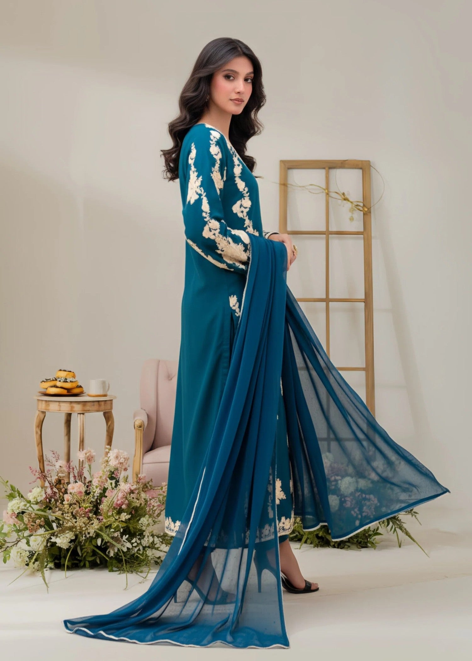 dhanak Kurta Set in Teal