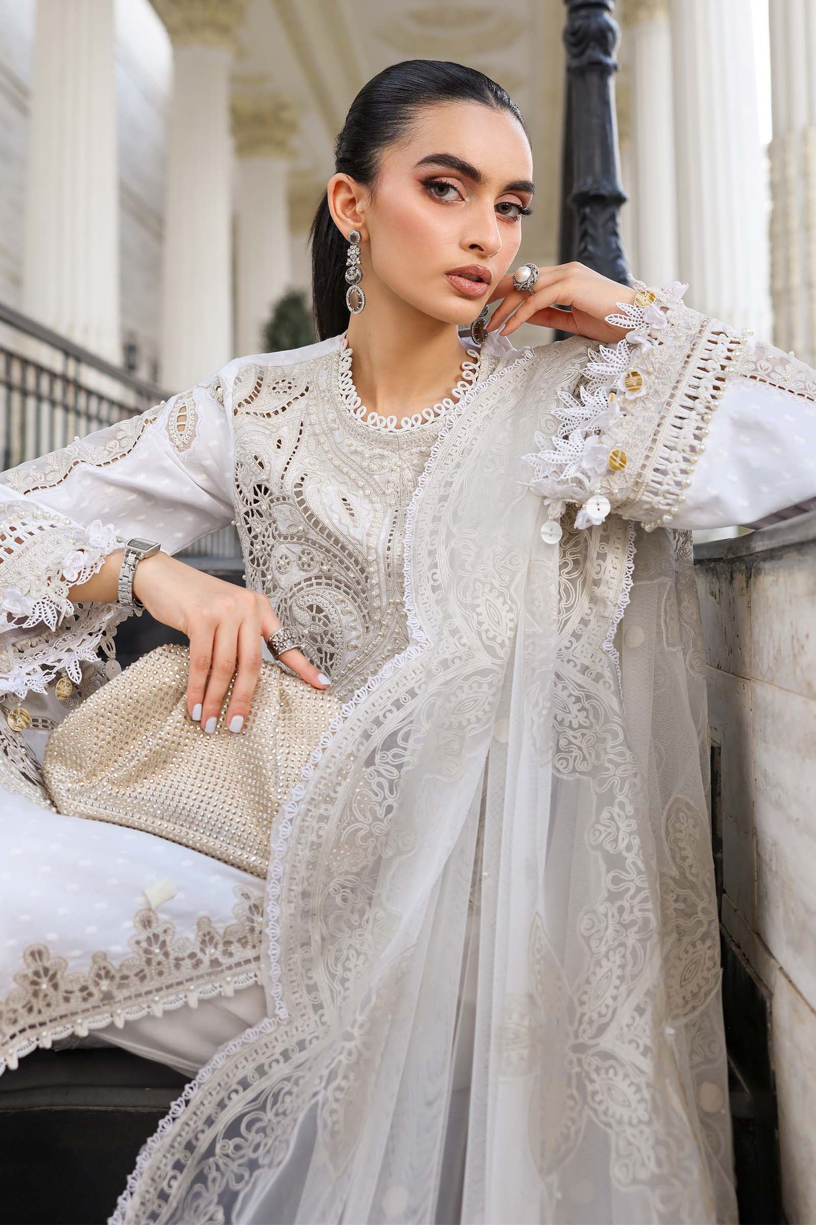 Eid Festive Luxury Lawn – EL26-01