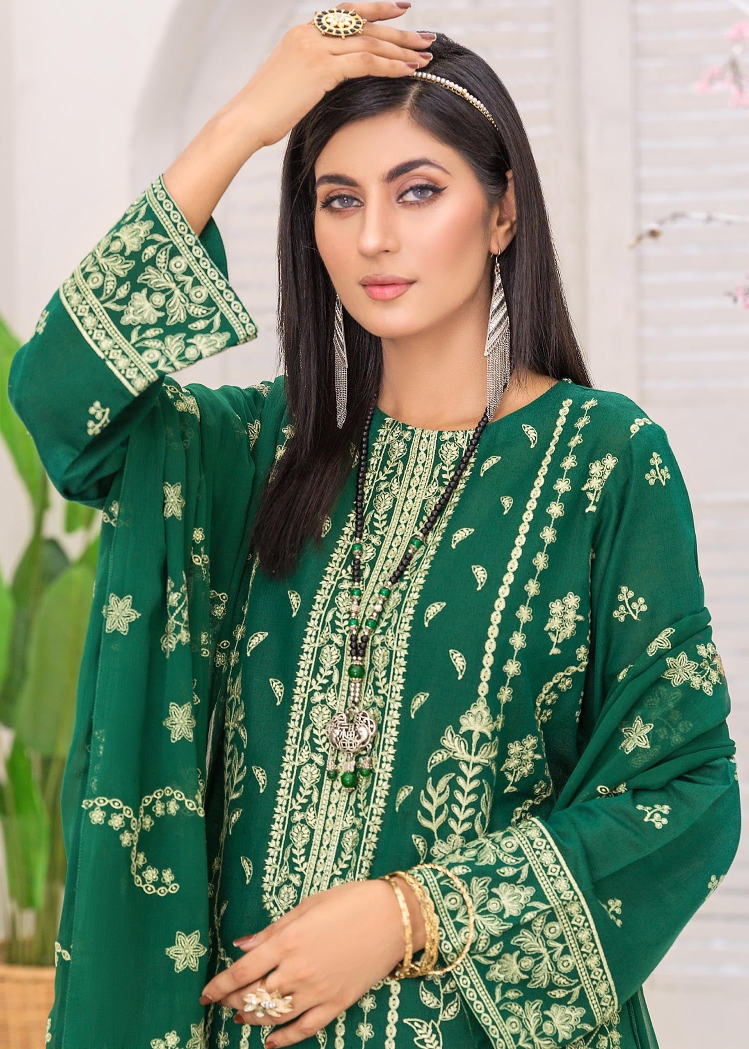 karandi Unstitched in Green