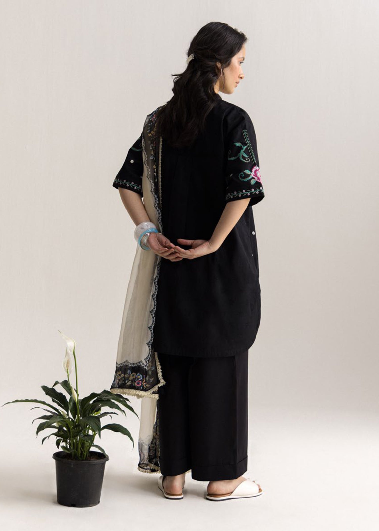 self jacquard Unstitched in Black