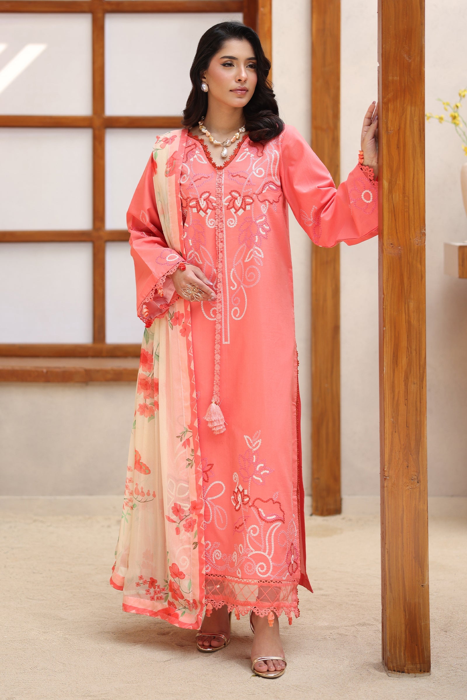 Raaya Rameen Lawn – AVADNE
