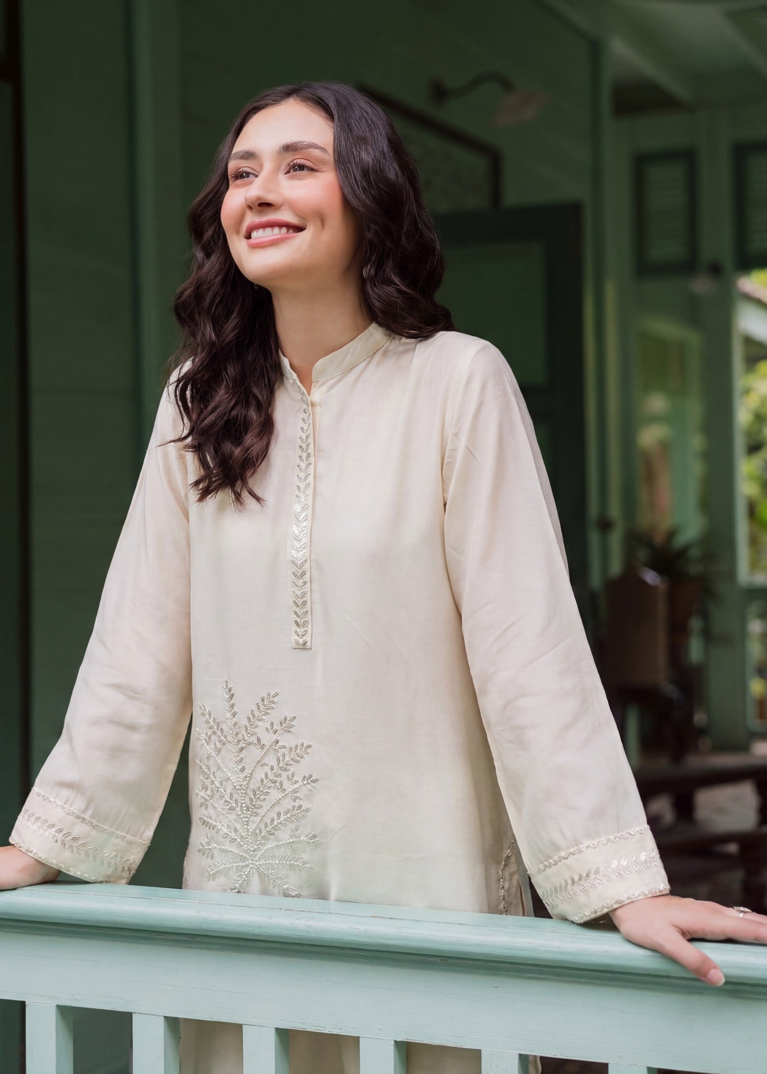 dhanak Kurta Set in Off-white