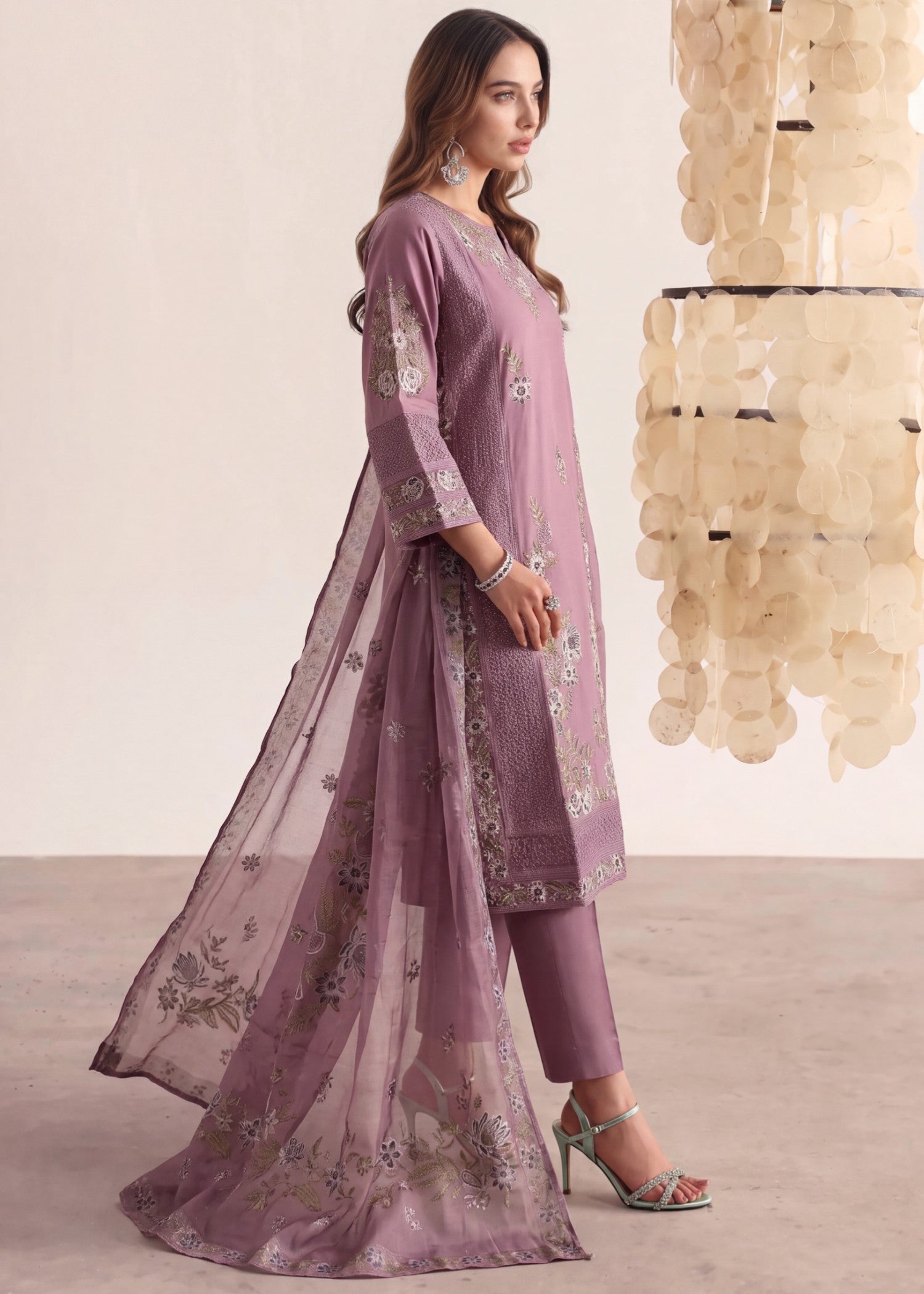 lawn cotton Kurta Set in Heathered lilac, lavender grey