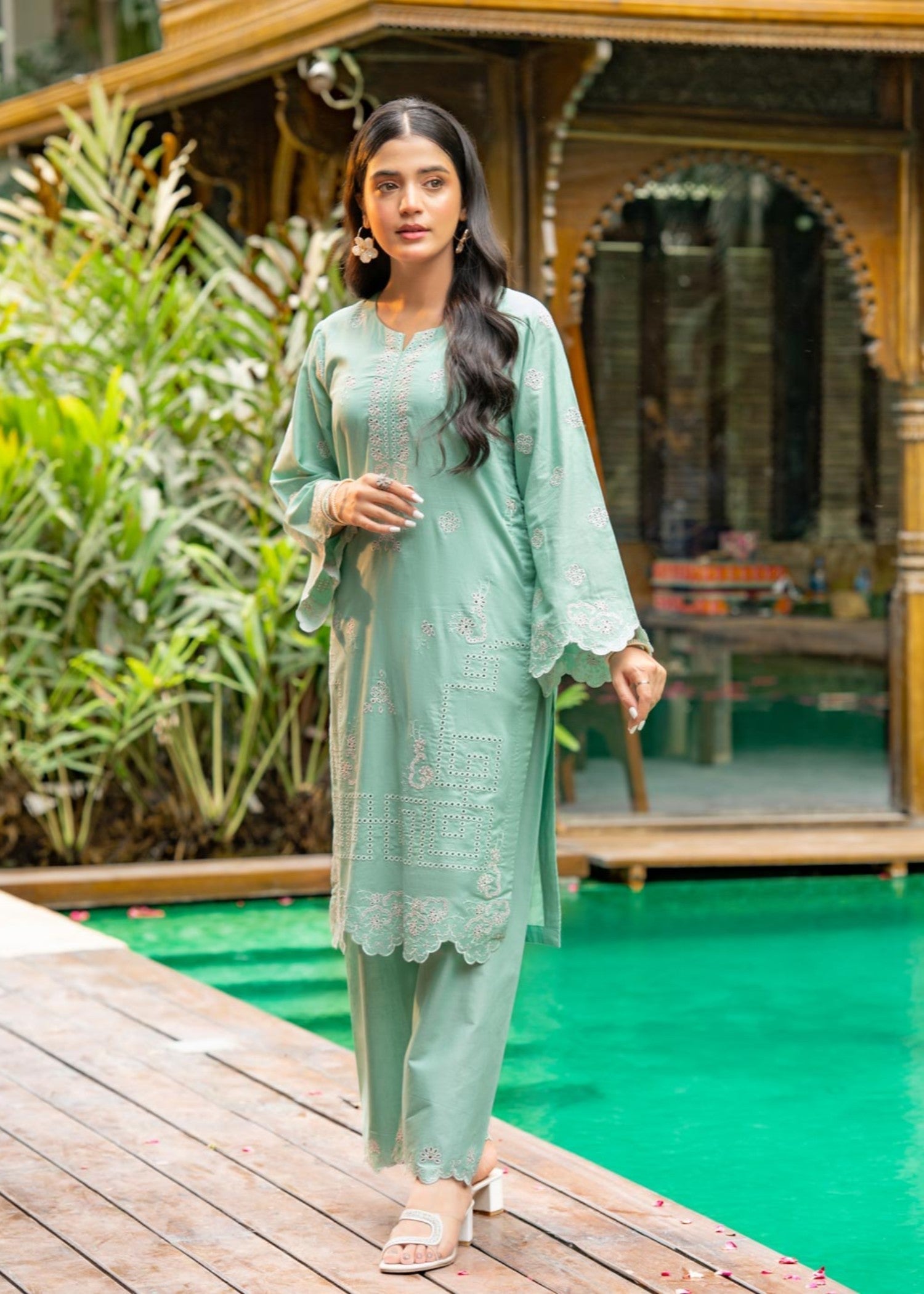 cambric Kurta Set in Pastel green