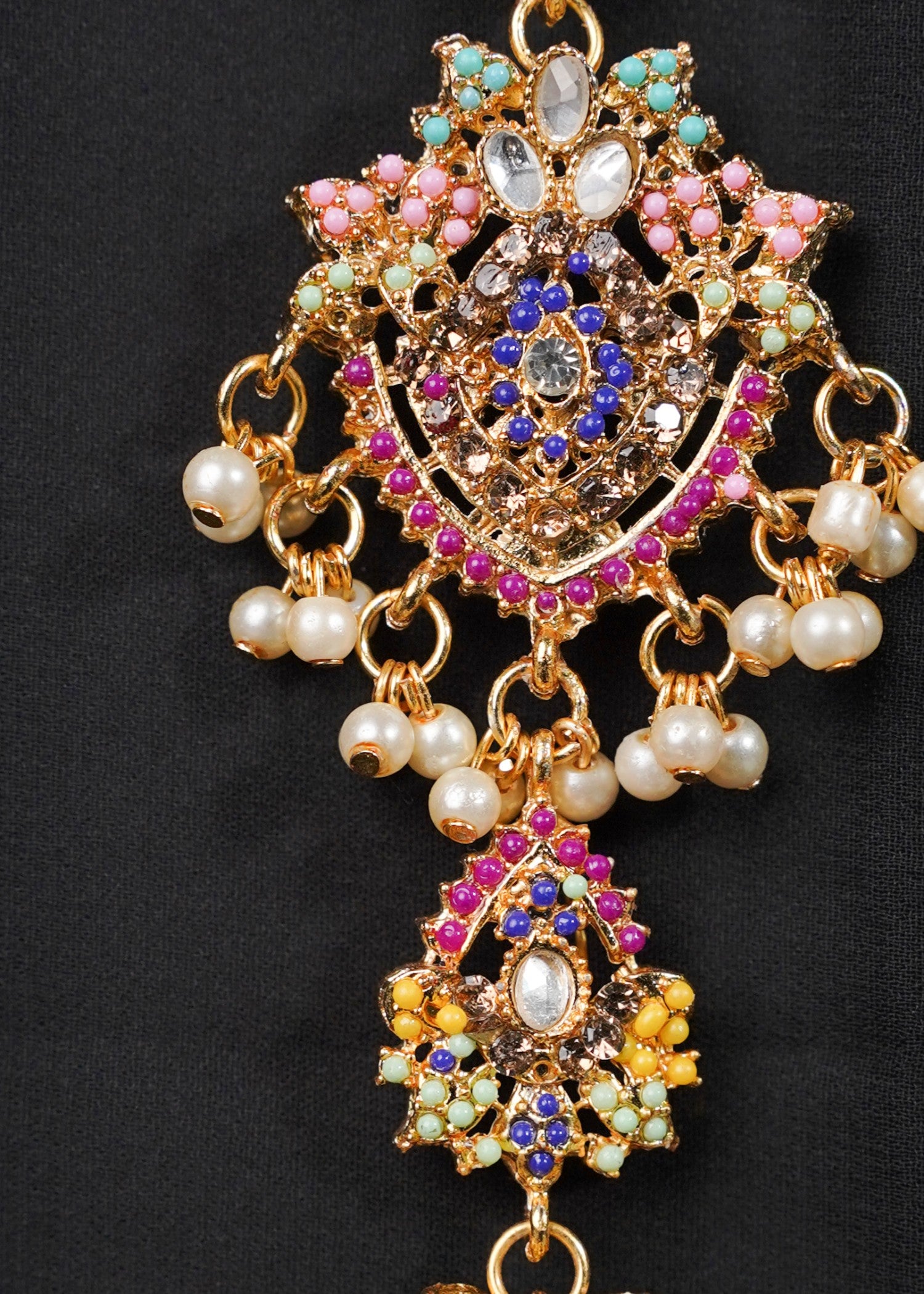 Paranda in Multi Color by - Trendy Women Paranda HLA0021