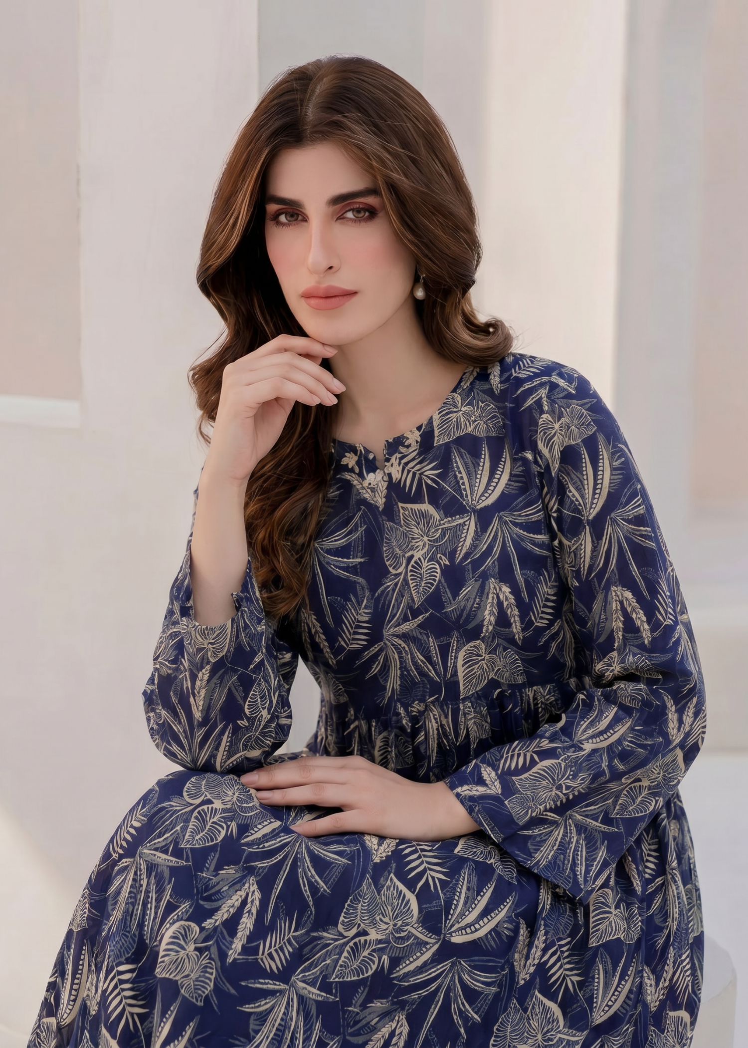 lawn Maxi in Navy blue