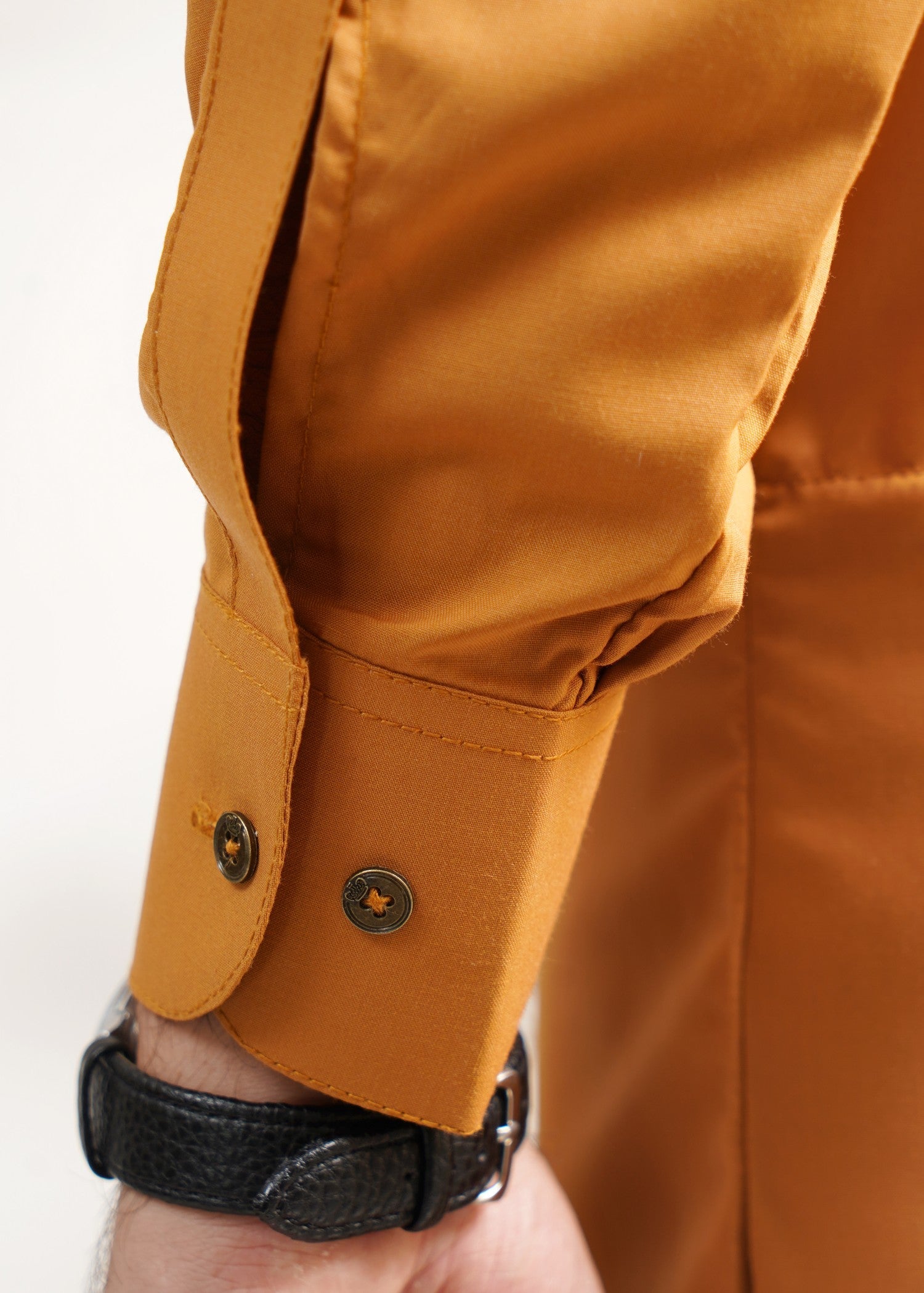 wash & wear Shalwar Kameez in Mari gold