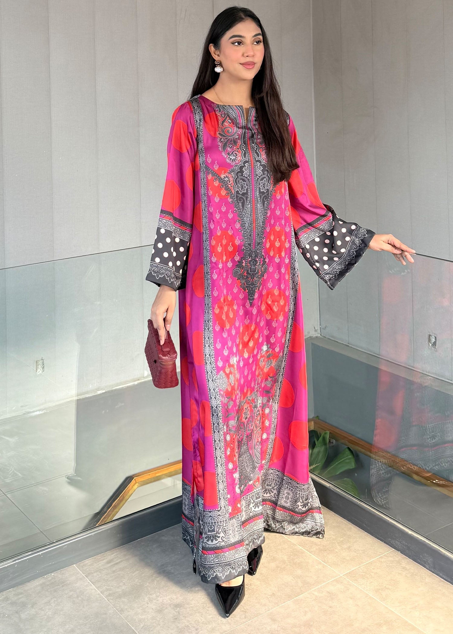satin silk Kaftan in Hot pink