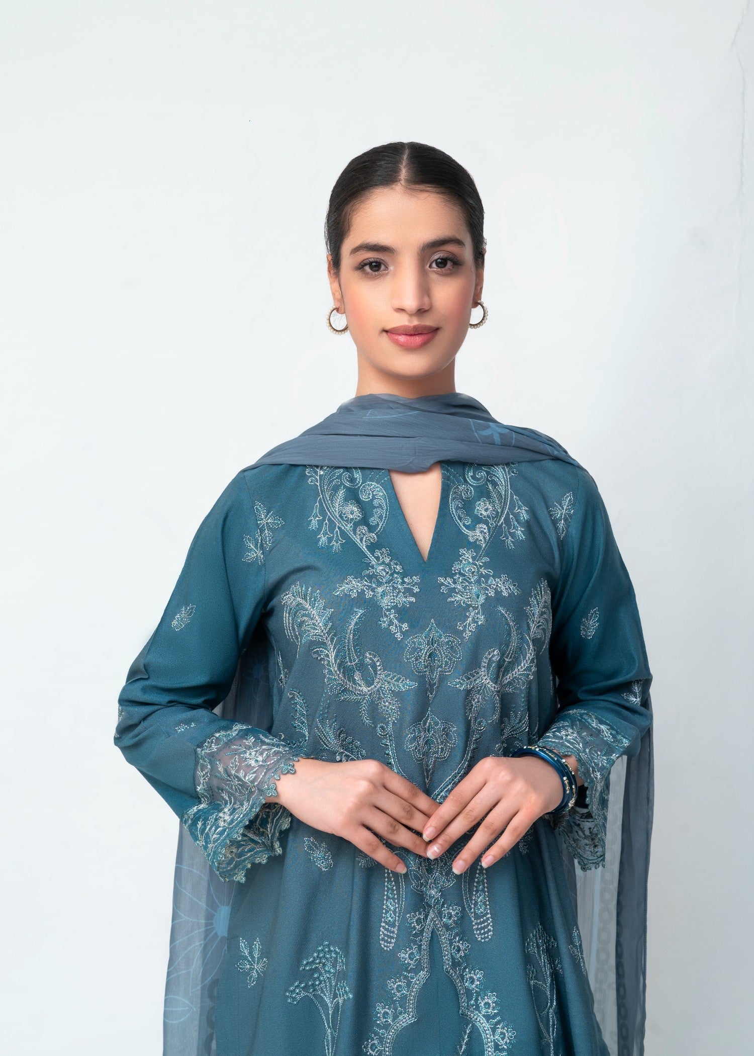 karandi Kurta Set in Blue