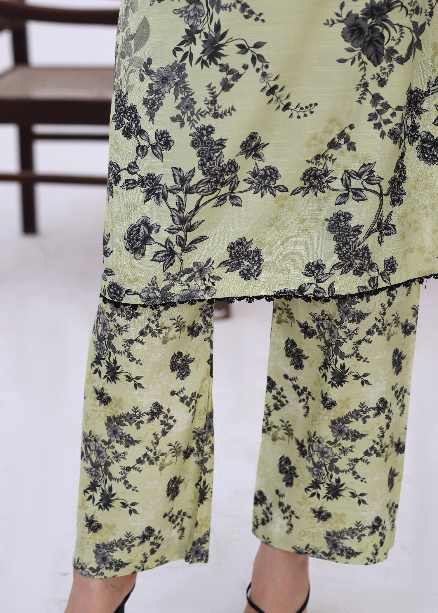 viscose raw silk Kurta Set in Sage green