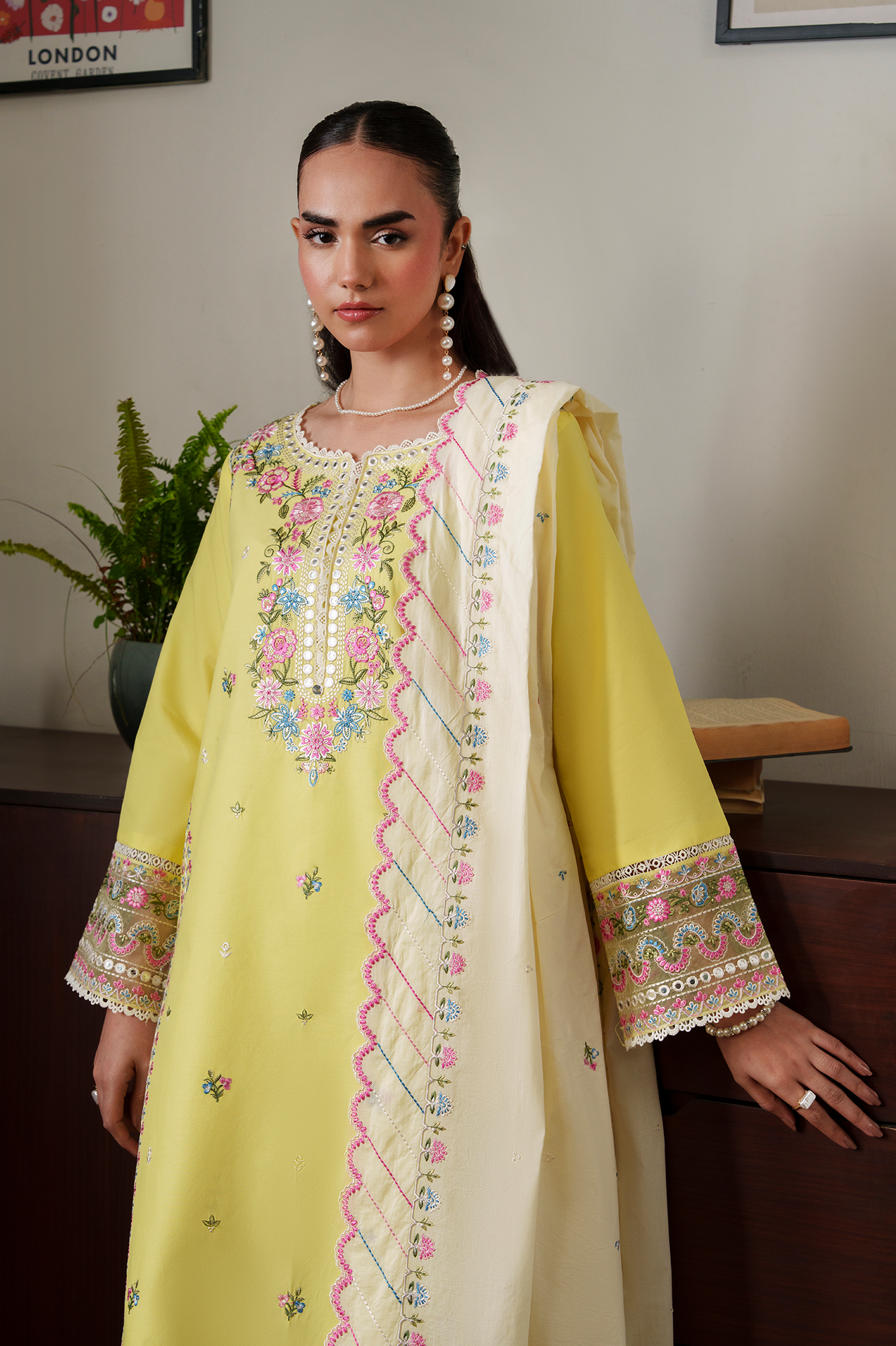 Pret Eid Edit RTW – Reya