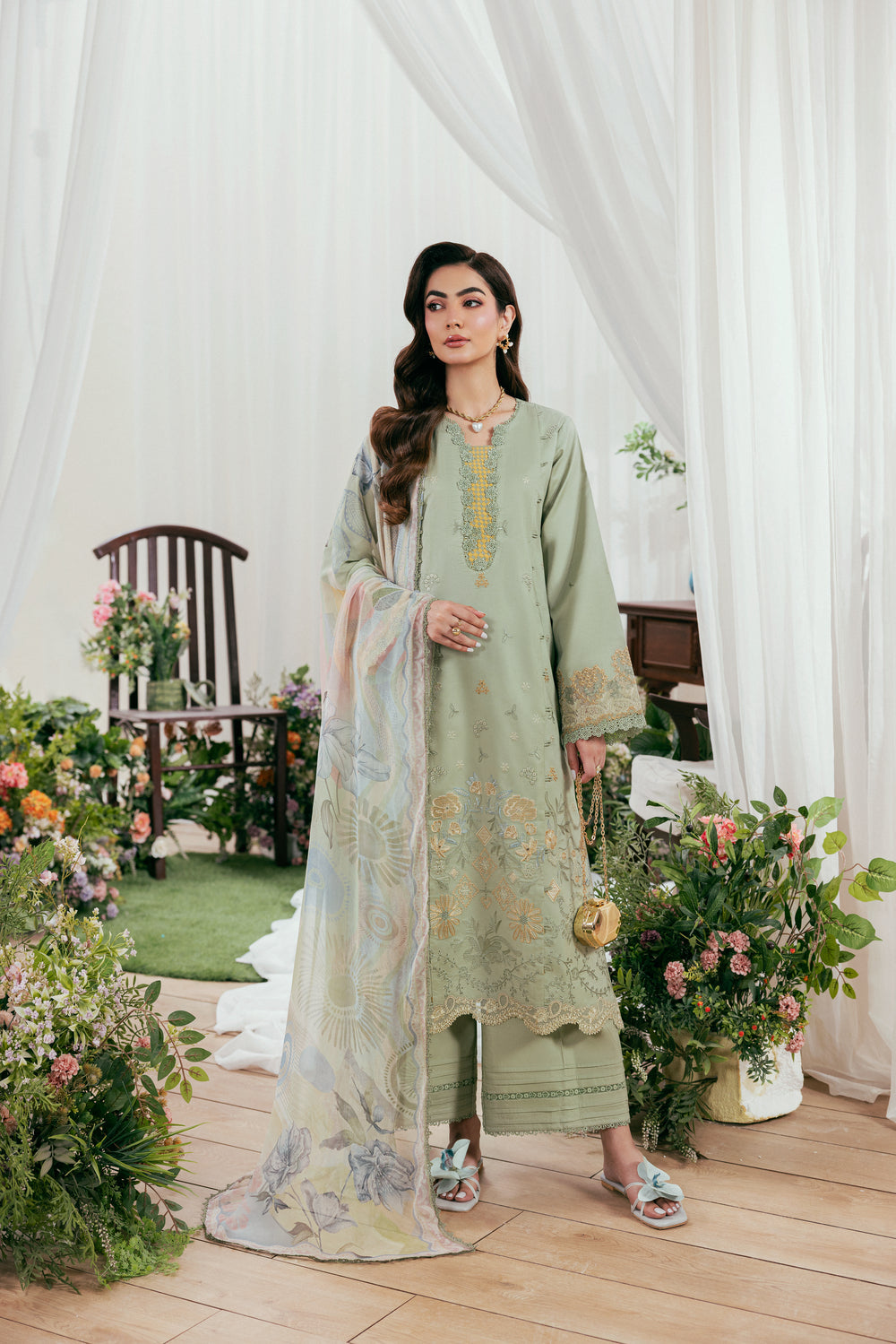 Zync Luxury Lawn – FZL-8A