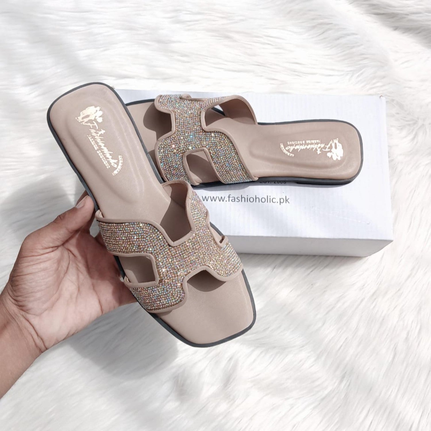 Slides in Cream by - High Quality Women Slides OMS2243