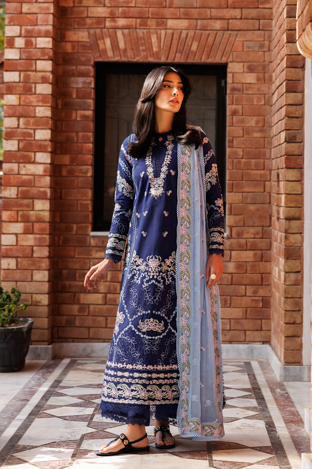 Mirabelle Festive Luxury Lawn – PETAL POSH