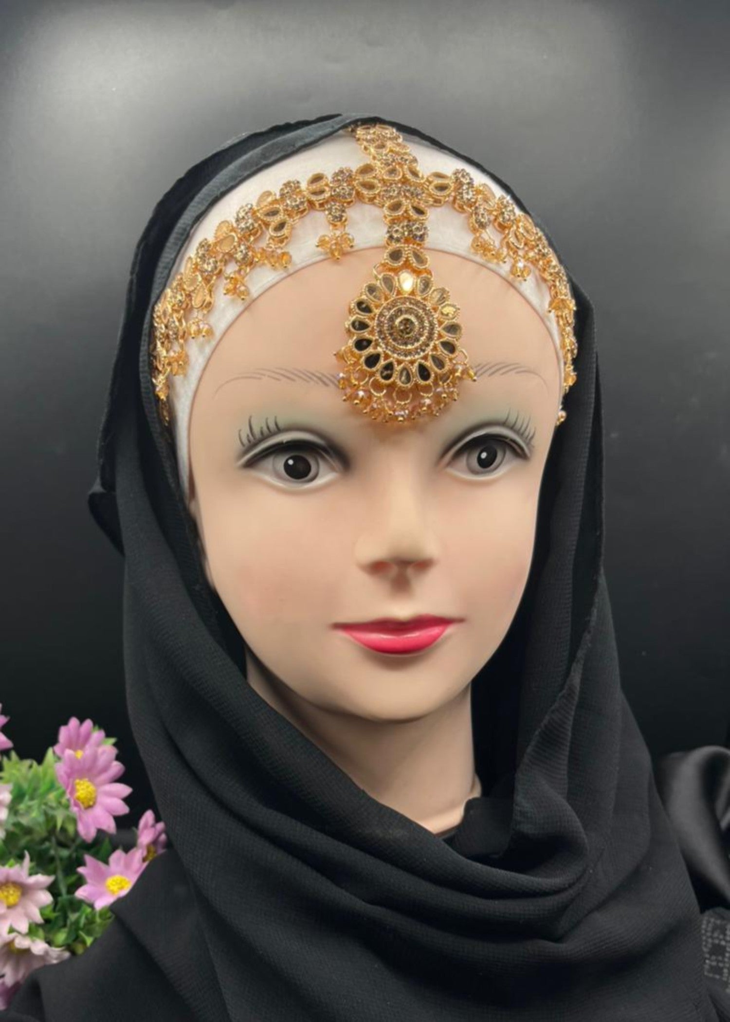 Maatha Pati in Gold Color by - Trendy Women Maatha Pati GDV9499
