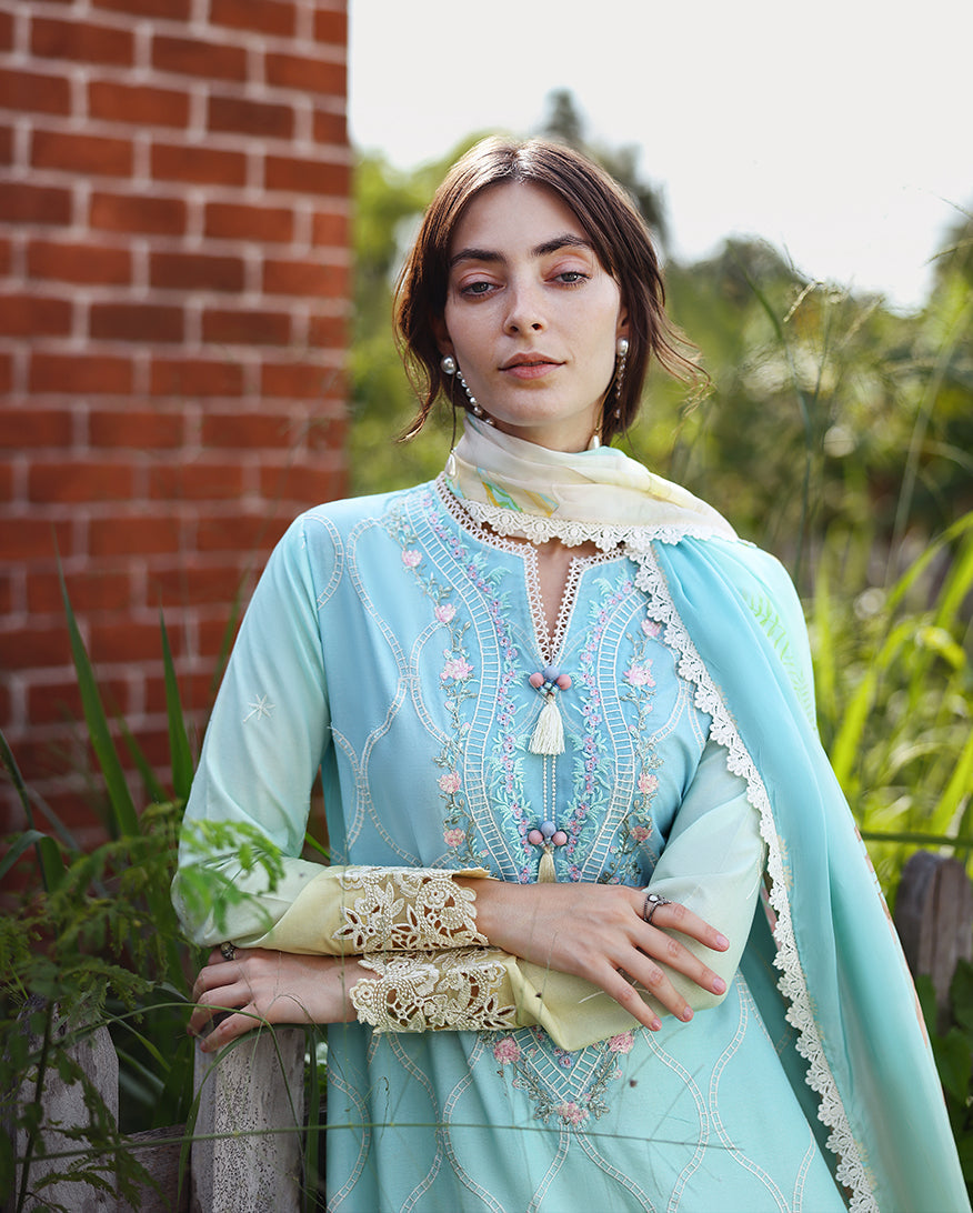 Solace Ombre Chikankari Lawn – Ethereal Pause