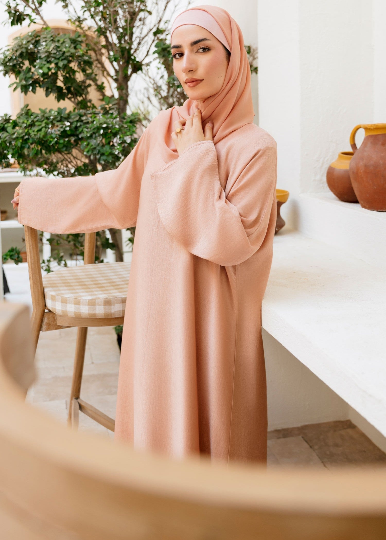 nidha blend Abaya in Peach pink