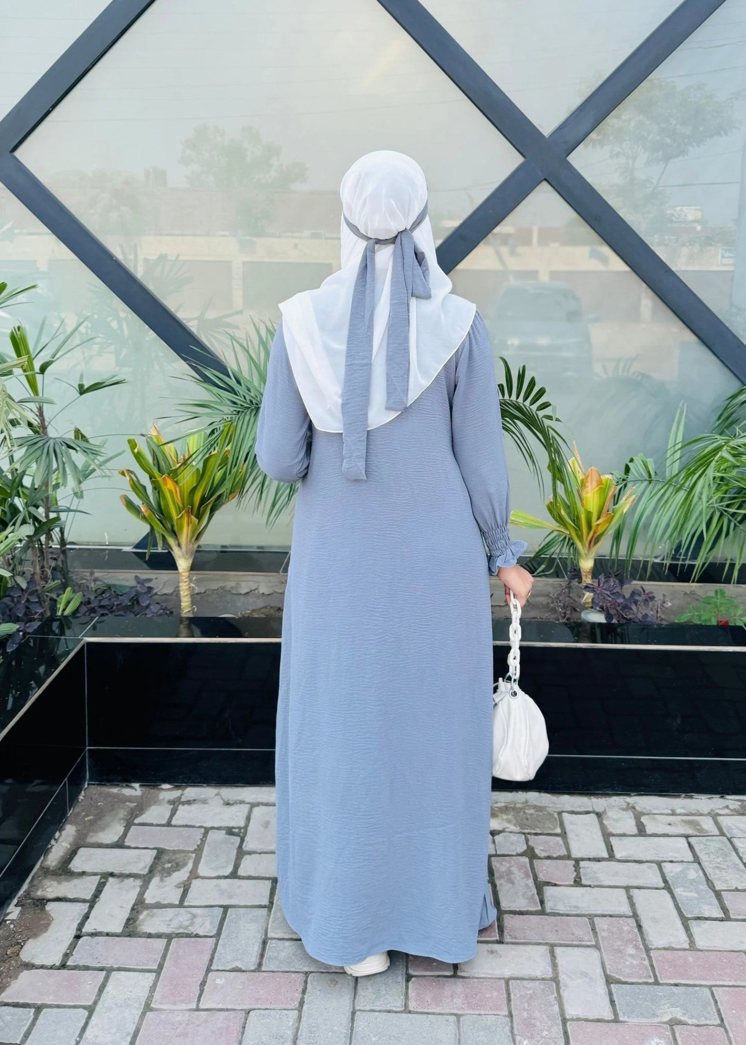 polyester Abaya in Light blue