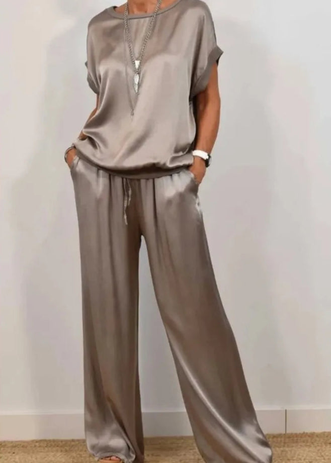 ILARI 2 PIECES SET