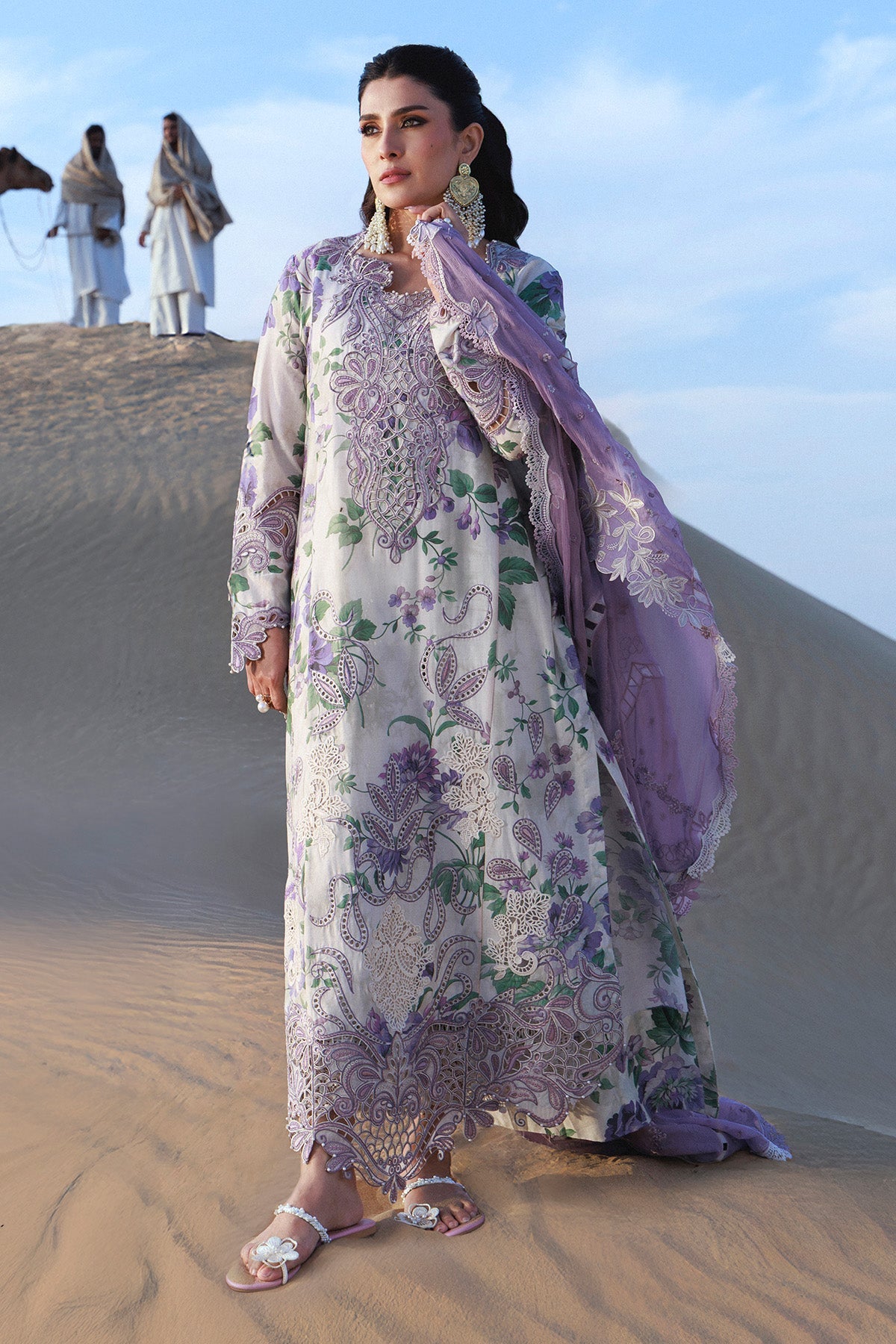 Aman Luxury Lawn – Amaris NE-231