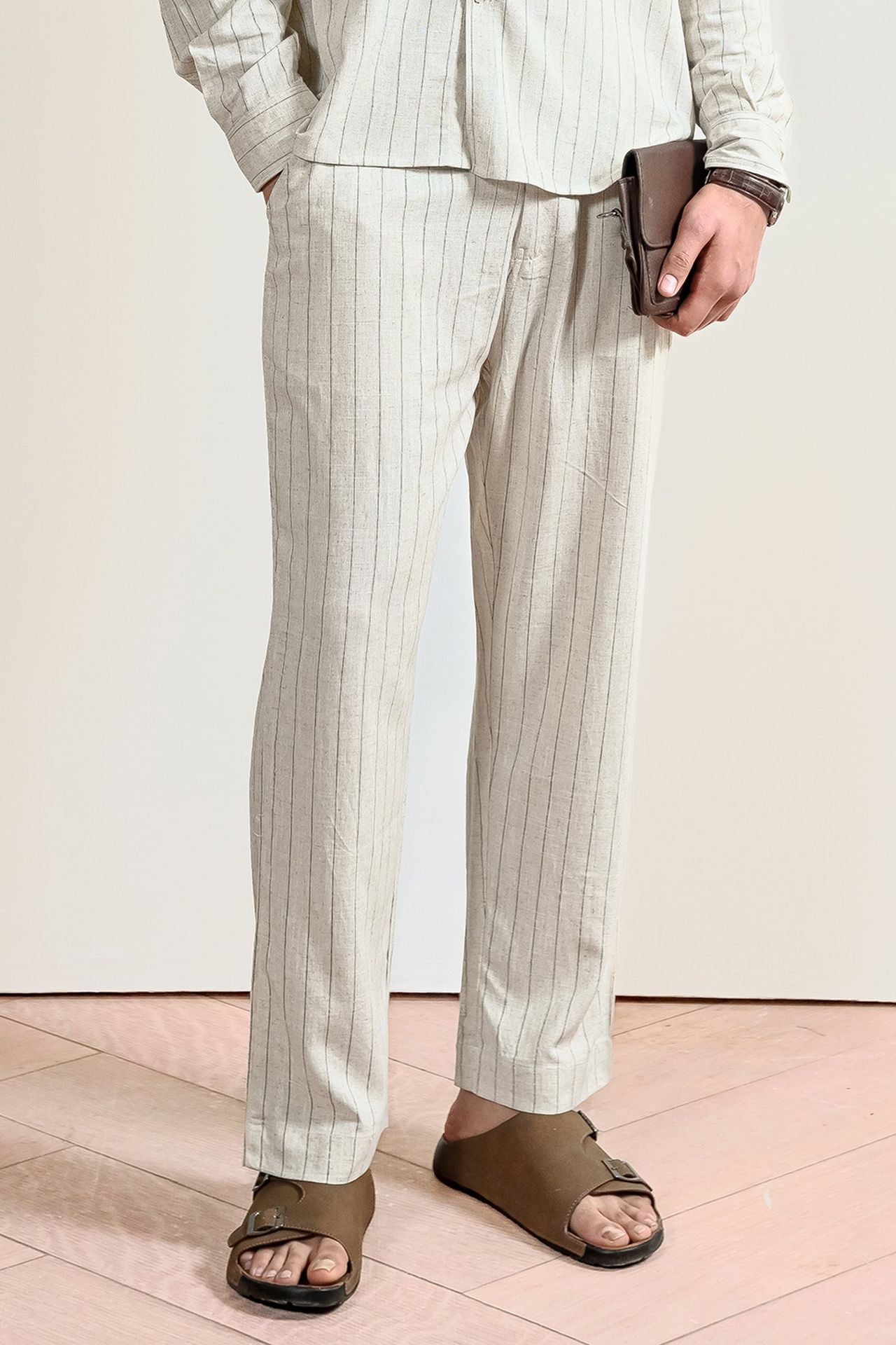 linen Pants in Off-white