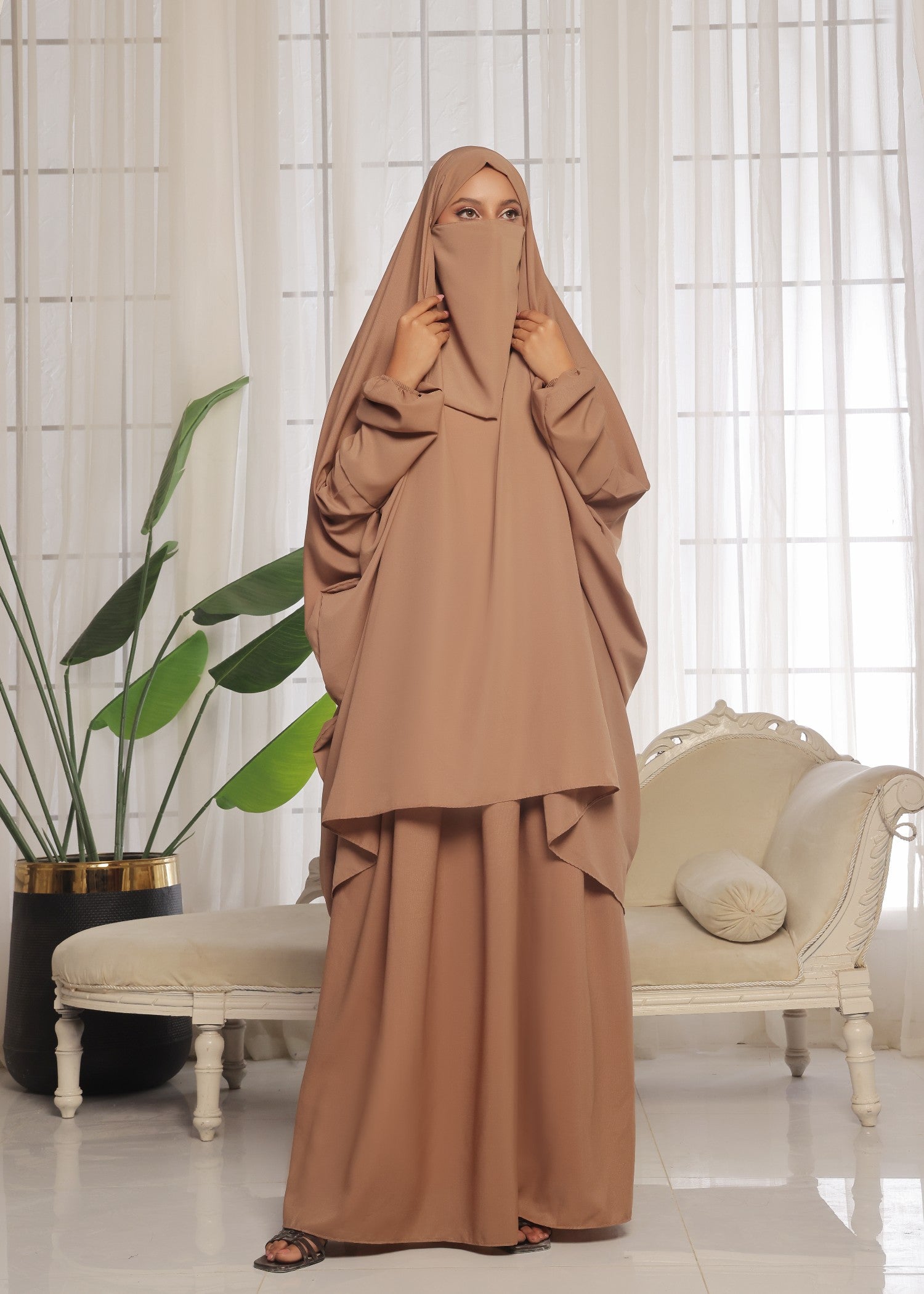 georgette Jilbab in Beige
