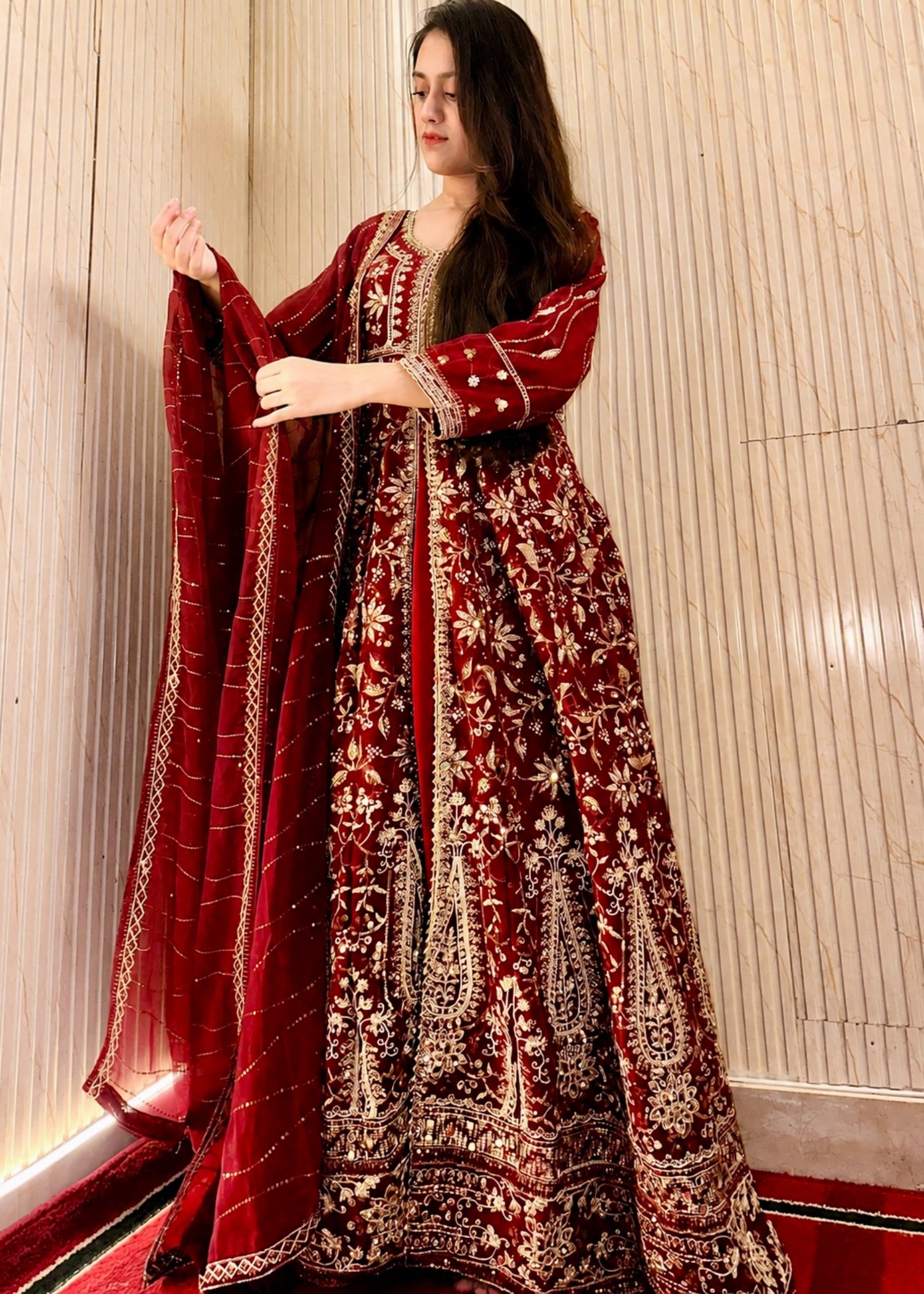 bemberg crinkle chiffon Maxi in Maroon