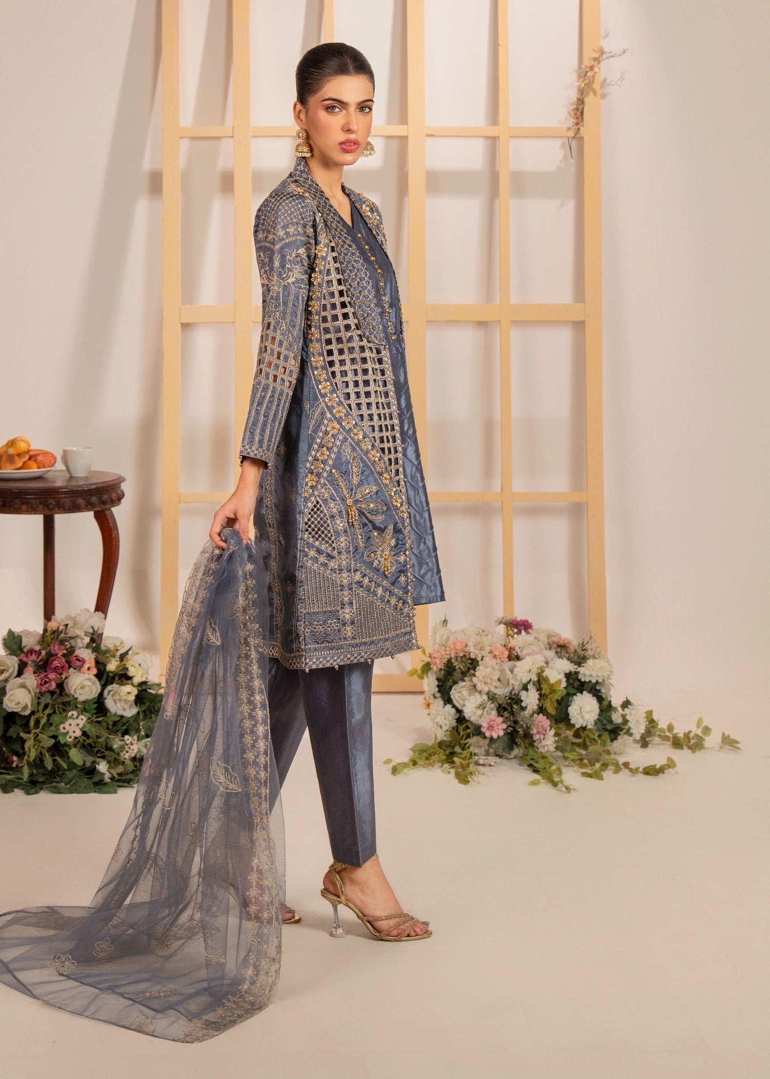 raw silk Gown in Slate grey