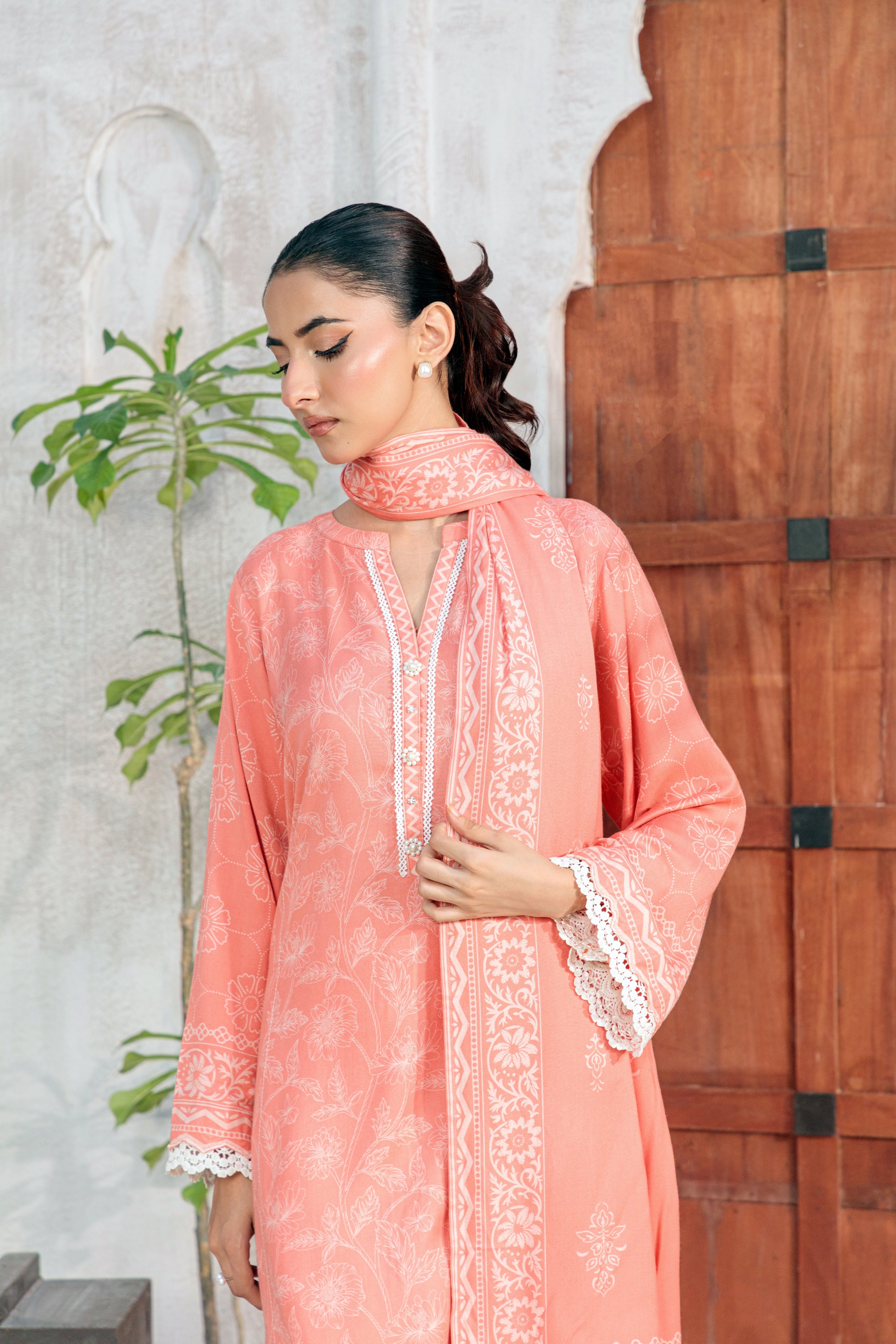 pashmina Unstitched in Peach pink