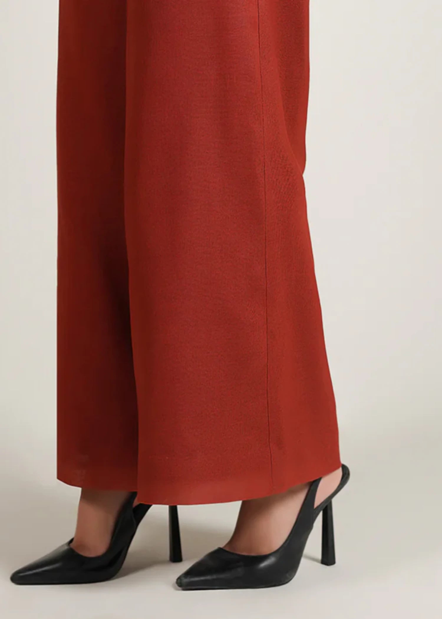 crepe Pants in Rust orange
